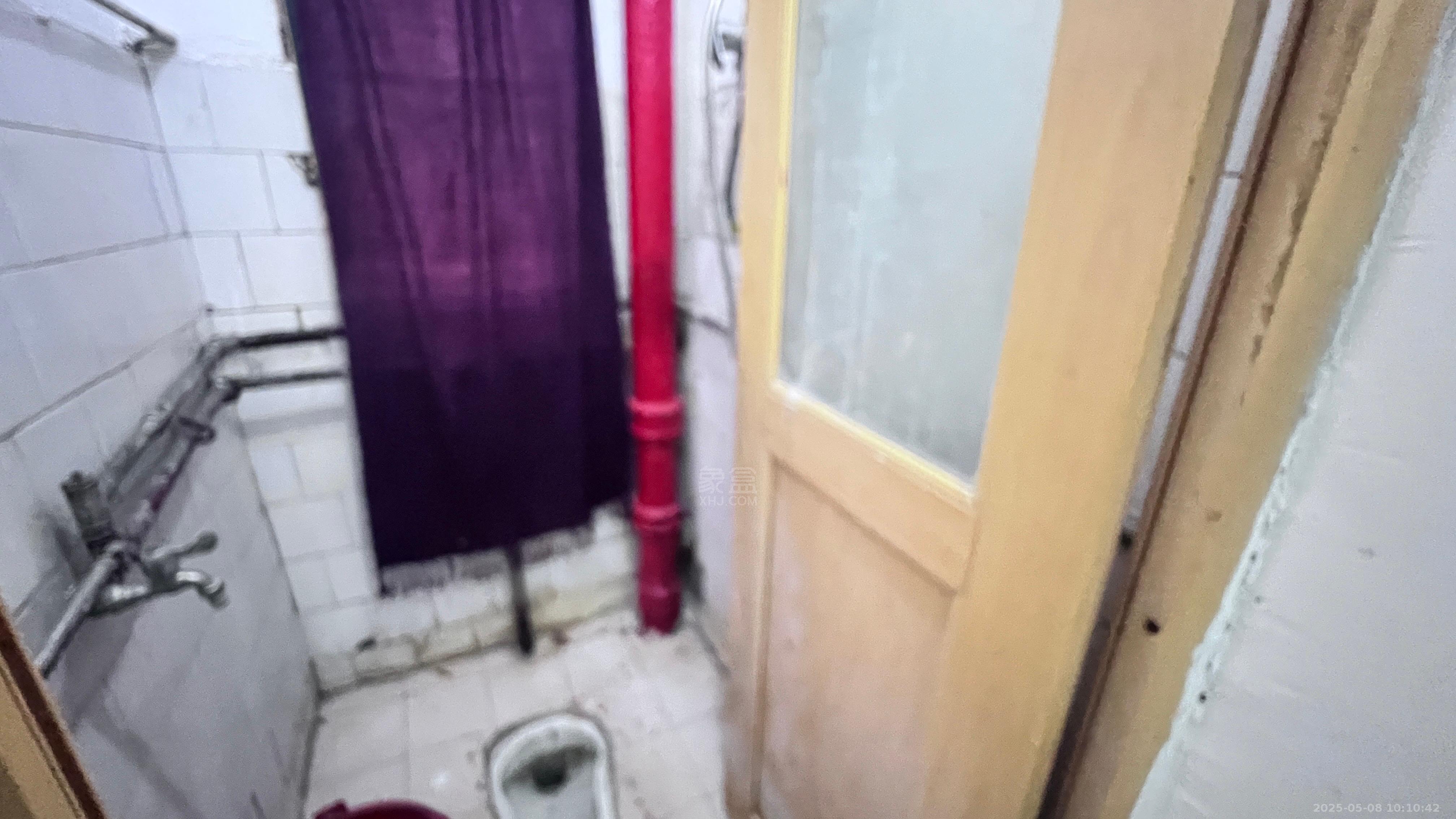 沿江路散盘 2室1厅1卫 600.0元/月 沿江路散盘 2室1厅1卫 600.0元/月室内图