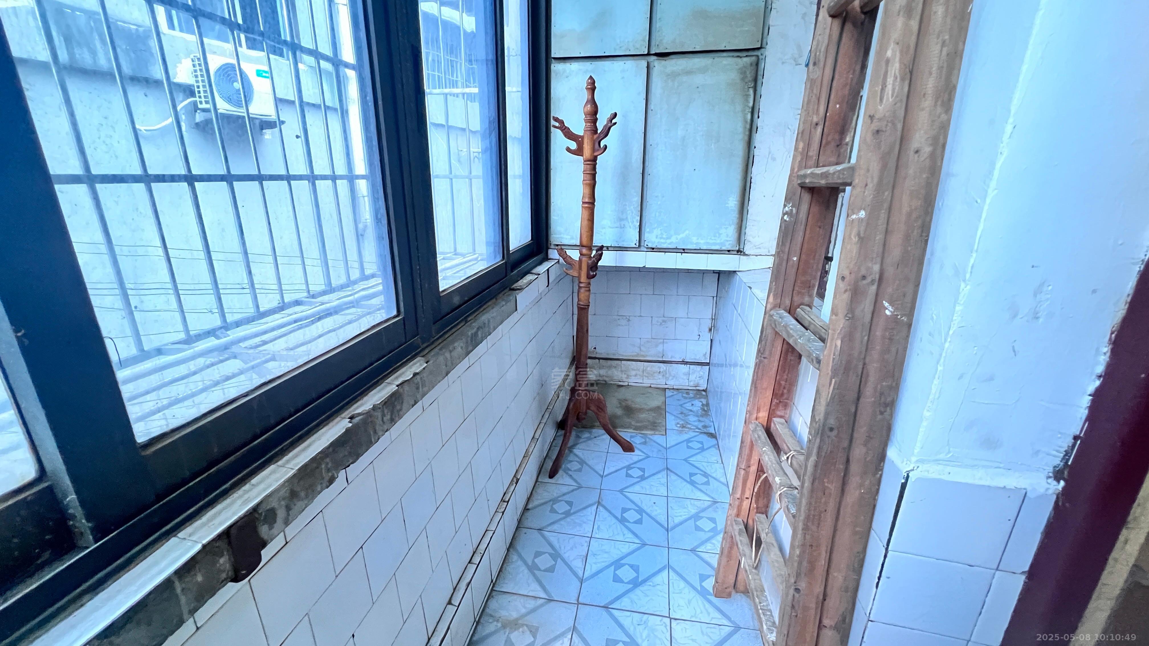 沿江路散盘 2室1厅1卫 600.0元/月 沿江路散盘 2室1厅1卫 600.0元/月室内图