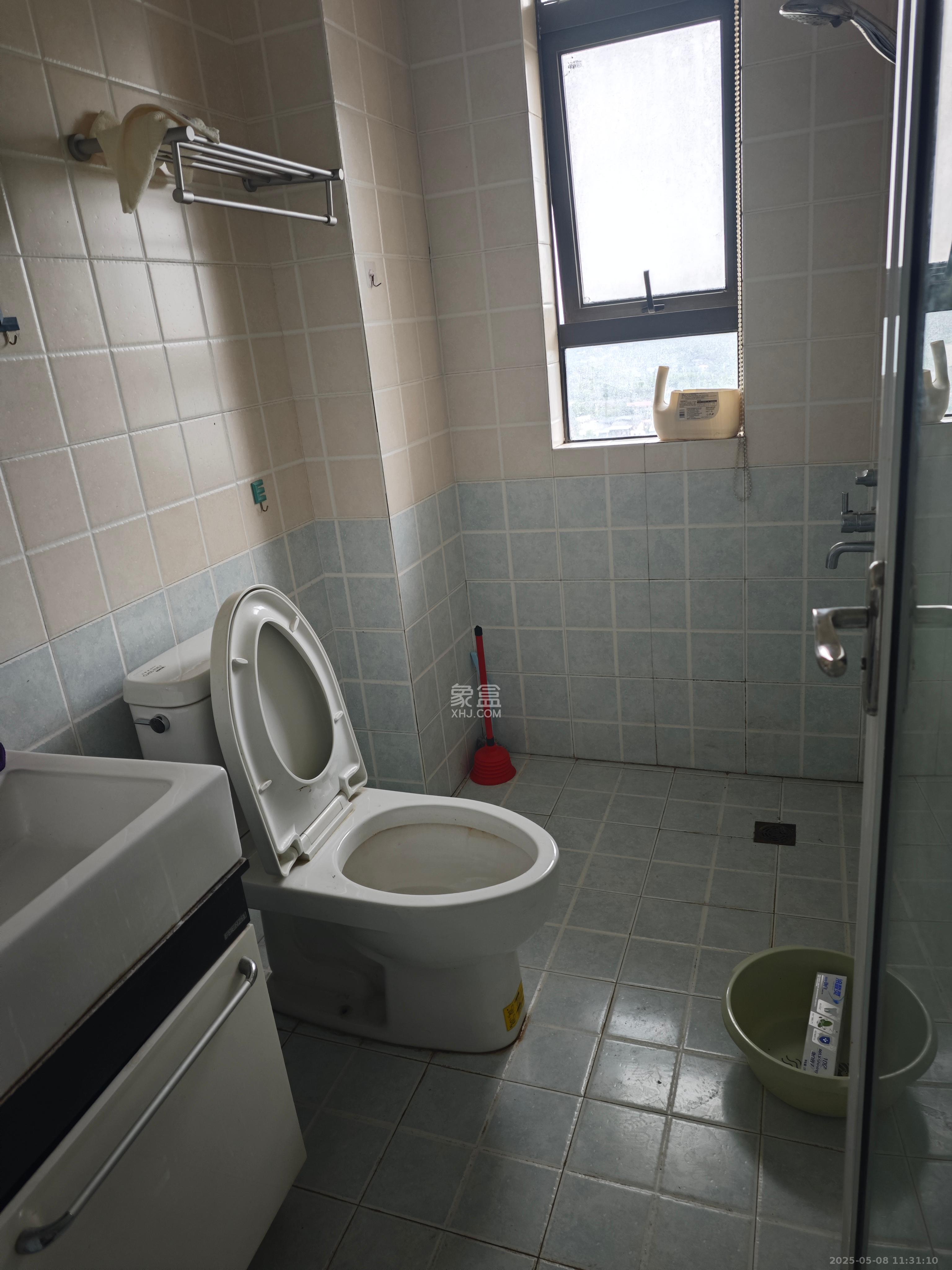 佳兆业水岸新都  3室2厅2卫   1500.00元/月室内图
