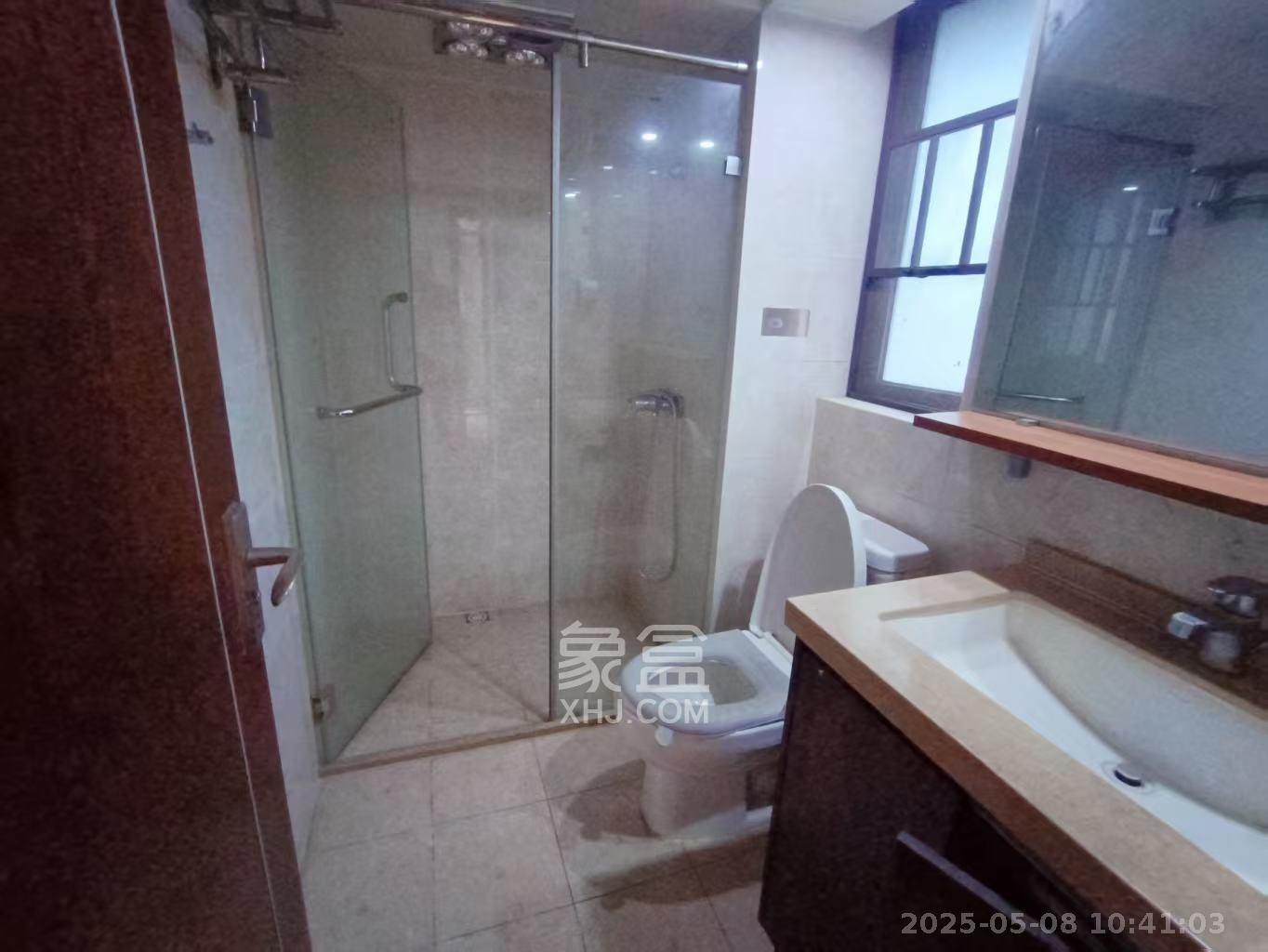 时代倾城二期  3室2厅2卫   2100.00元/月室内图