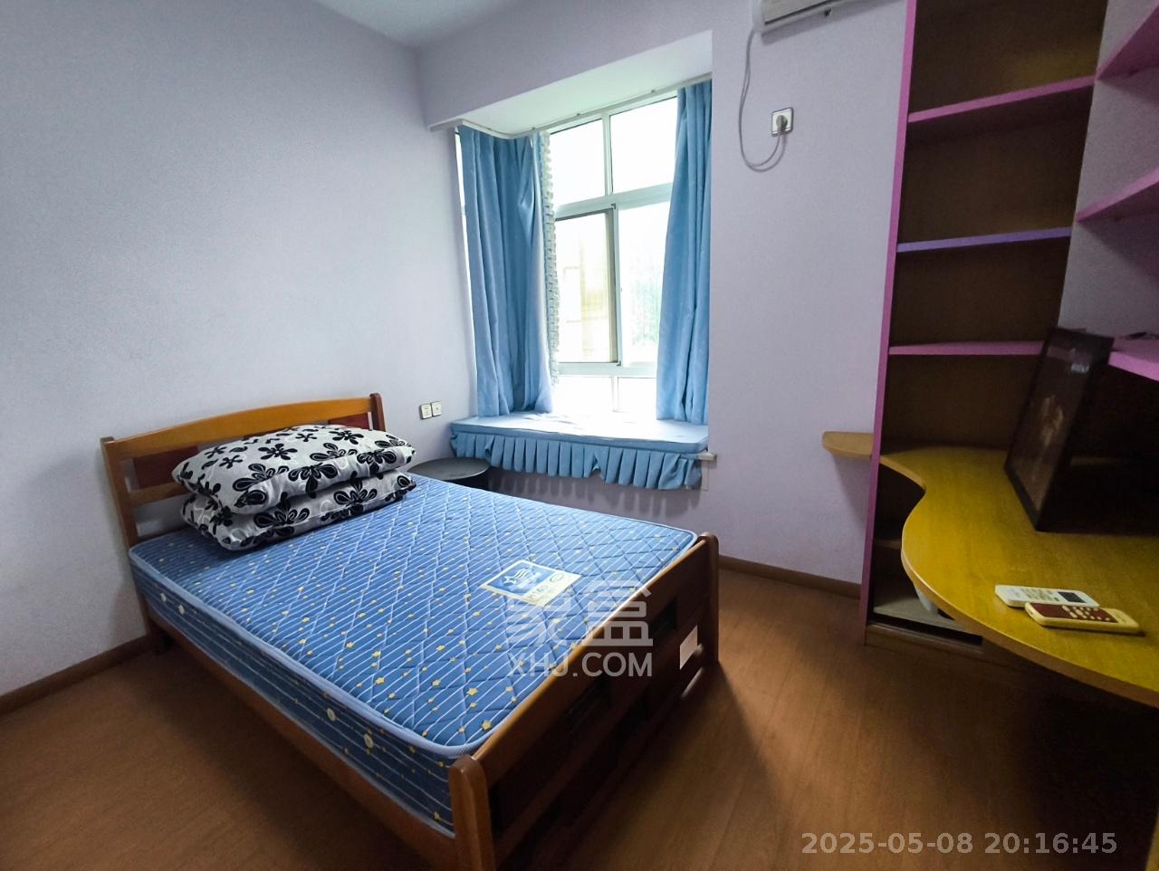 顺天黄金海岸  3室2厅2卫    2700.0元/月 顺天黄金海岸  3室2厅2卫    2700.0元/月室内图