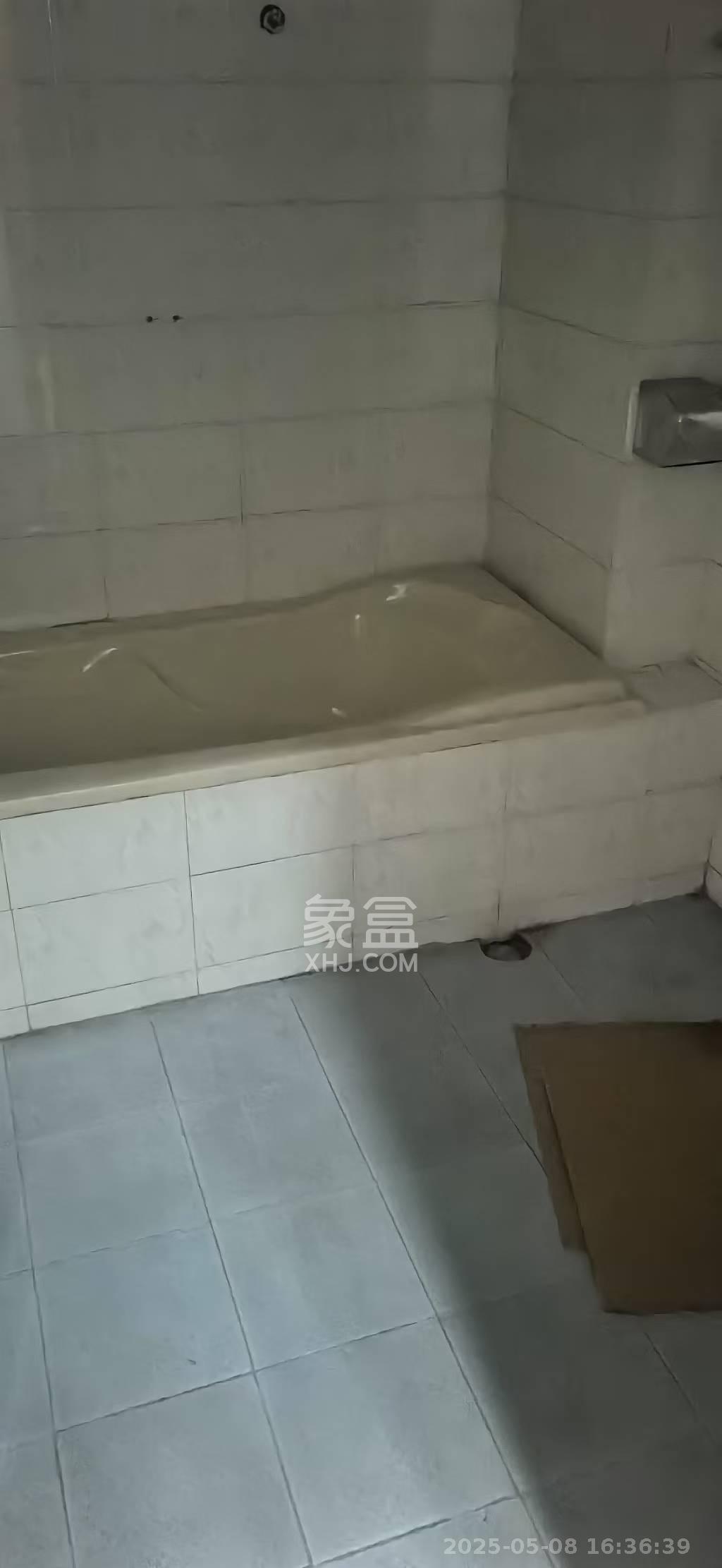 广厦新苑  3室2厅2卫   3000.00元/月室内图