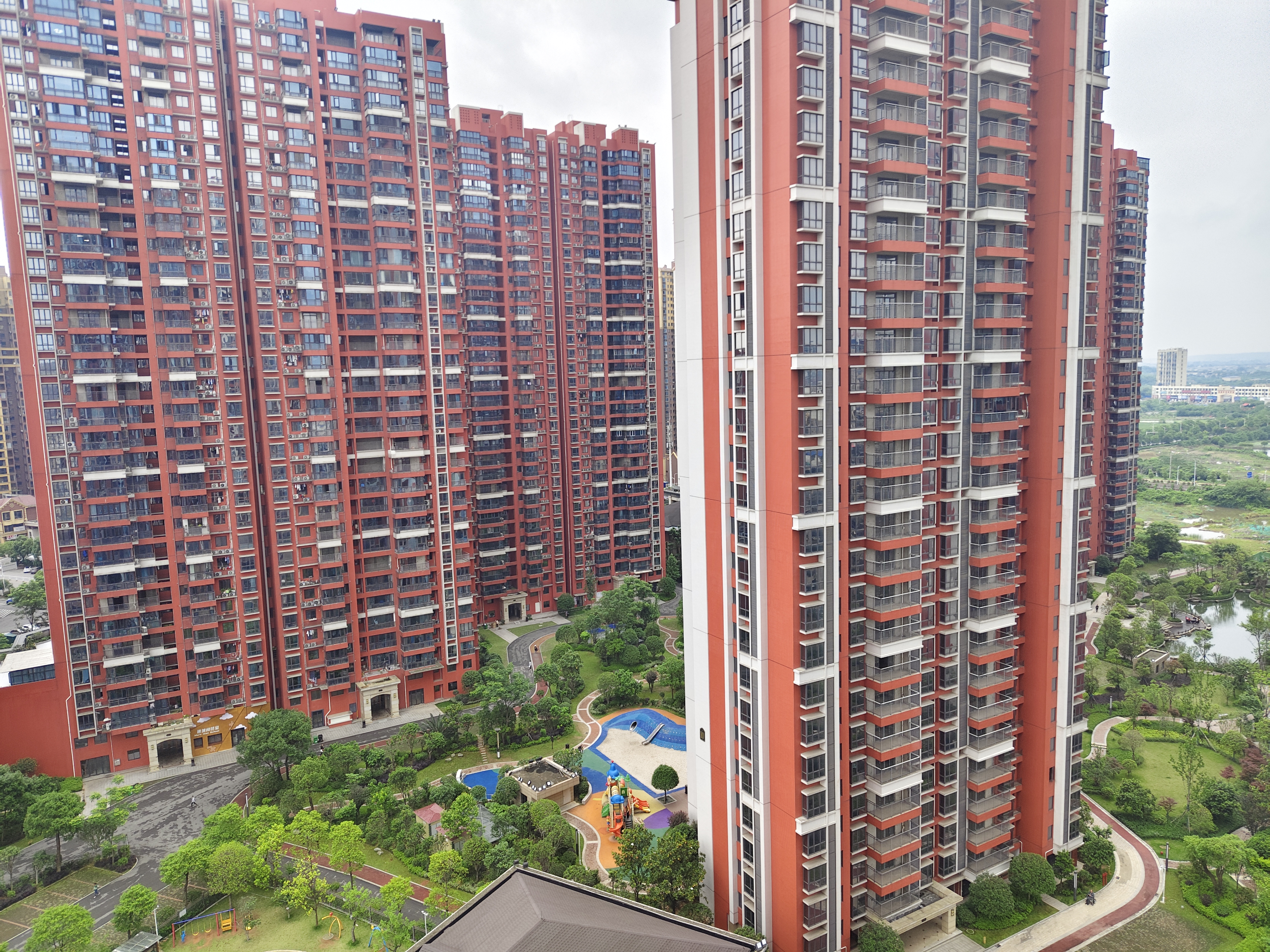 万通逸城一期  3室2厅2卫   52.00万户型图