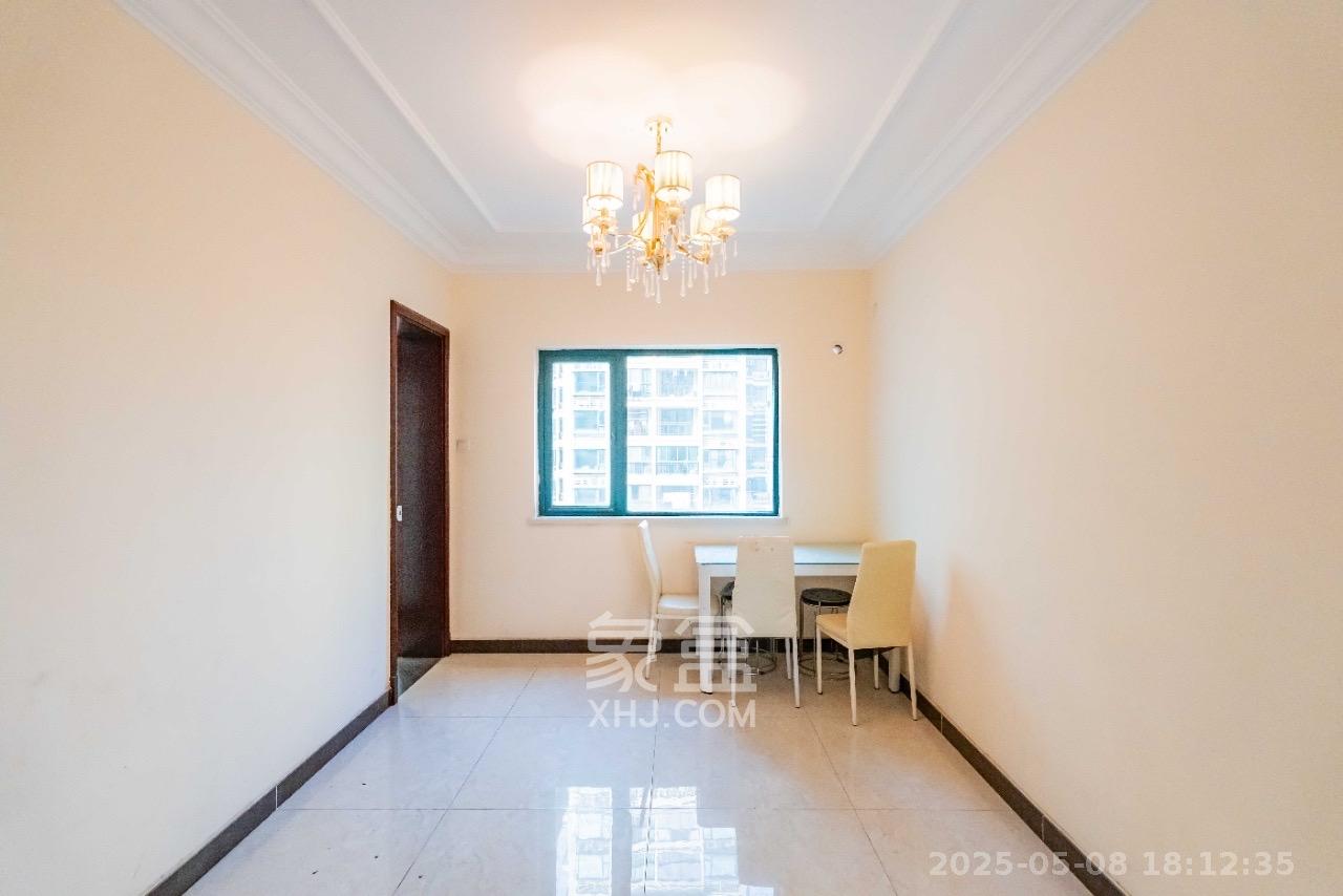 恒大雅苑 3室2厅2卫 2600.0元/月 恒大雅苑 3室2厅2卫 2600.0元/月室内图