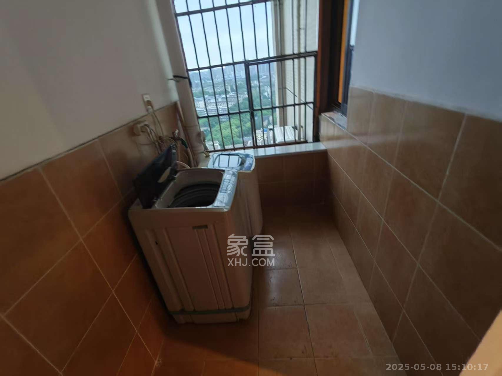 天鸿天府(天鸿中央大院) 3室2厅1卫 3000.0元/月 天鸿天府(天鸿中央大院) 3室2厅1卫 3000.0元/月室内图