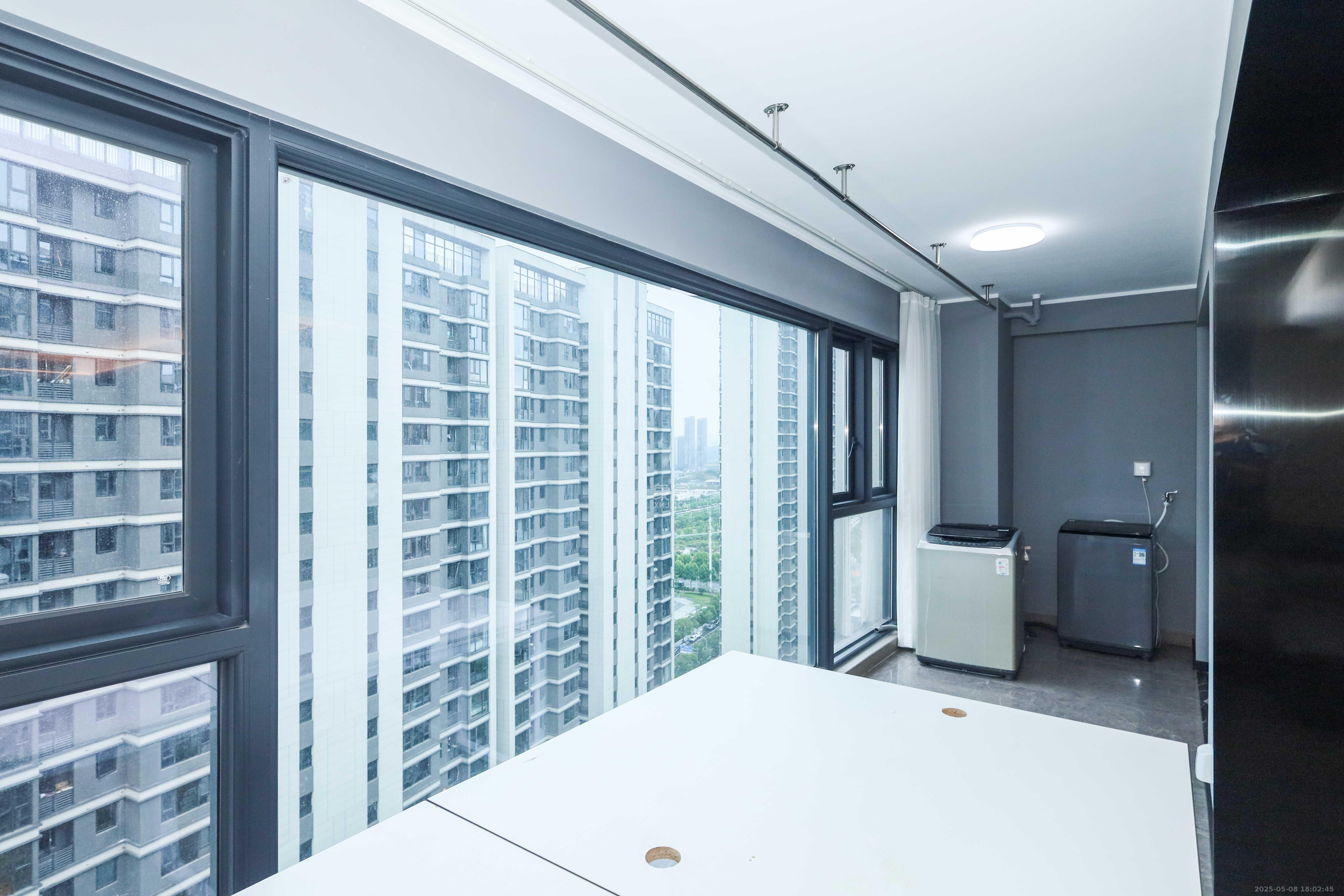 中海阅溪府  4室2厅2卫    320.0万 中海阅溪府  4室2厅2卫    320.0万阳台