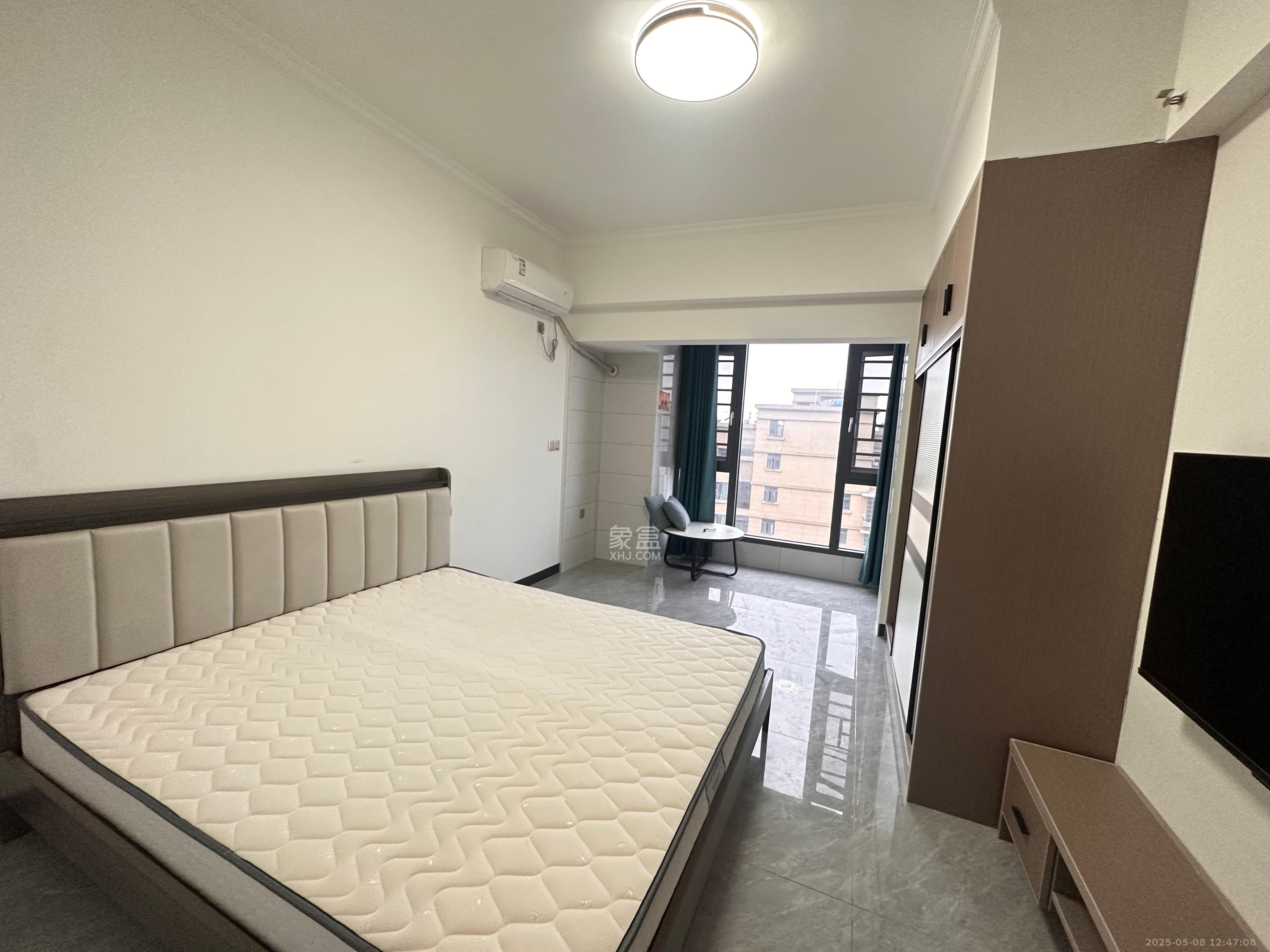 嘉雨兴园 1室1厅1卫 1800.0元/月 嘉雨兴园 1室1厅1卫 1800.0元/月室内图