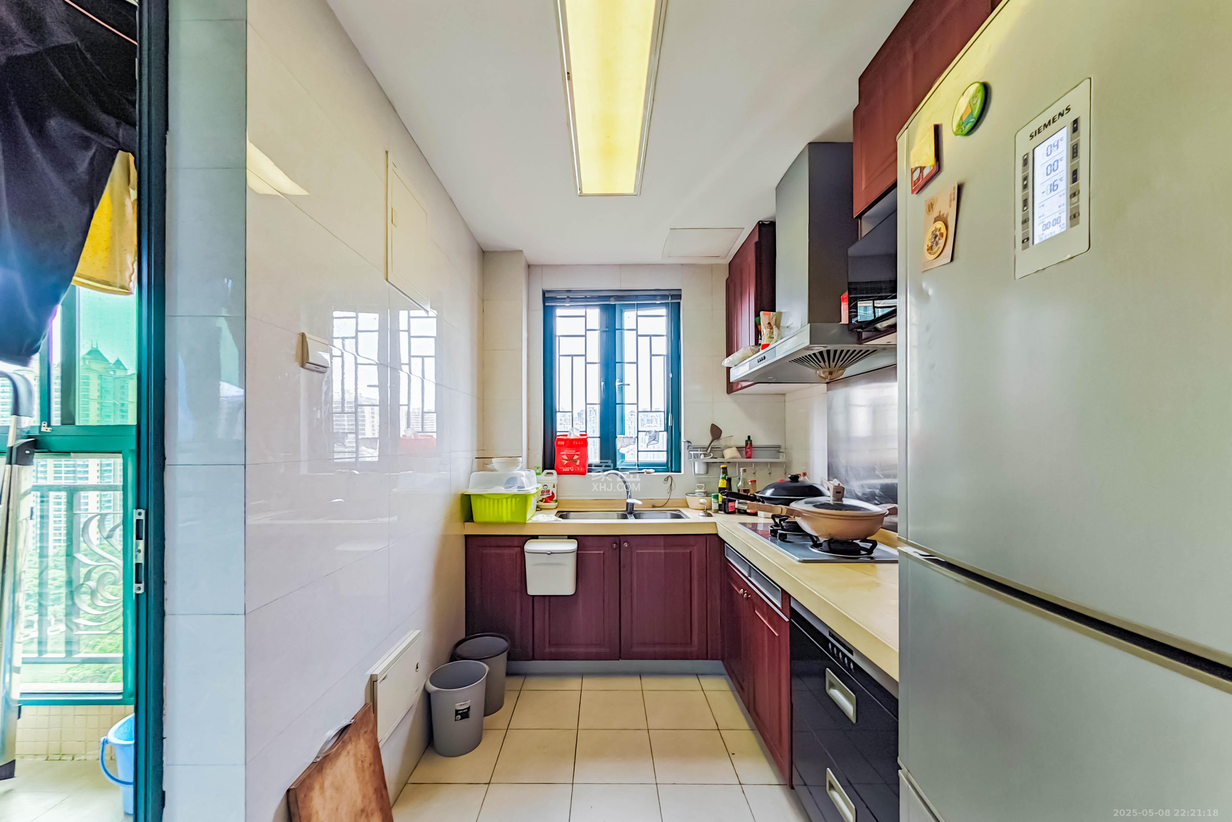 恒大绿洲  4室2厅2卫    145.0万 恒大绿洲  4室2厅2卫    145.0万其他