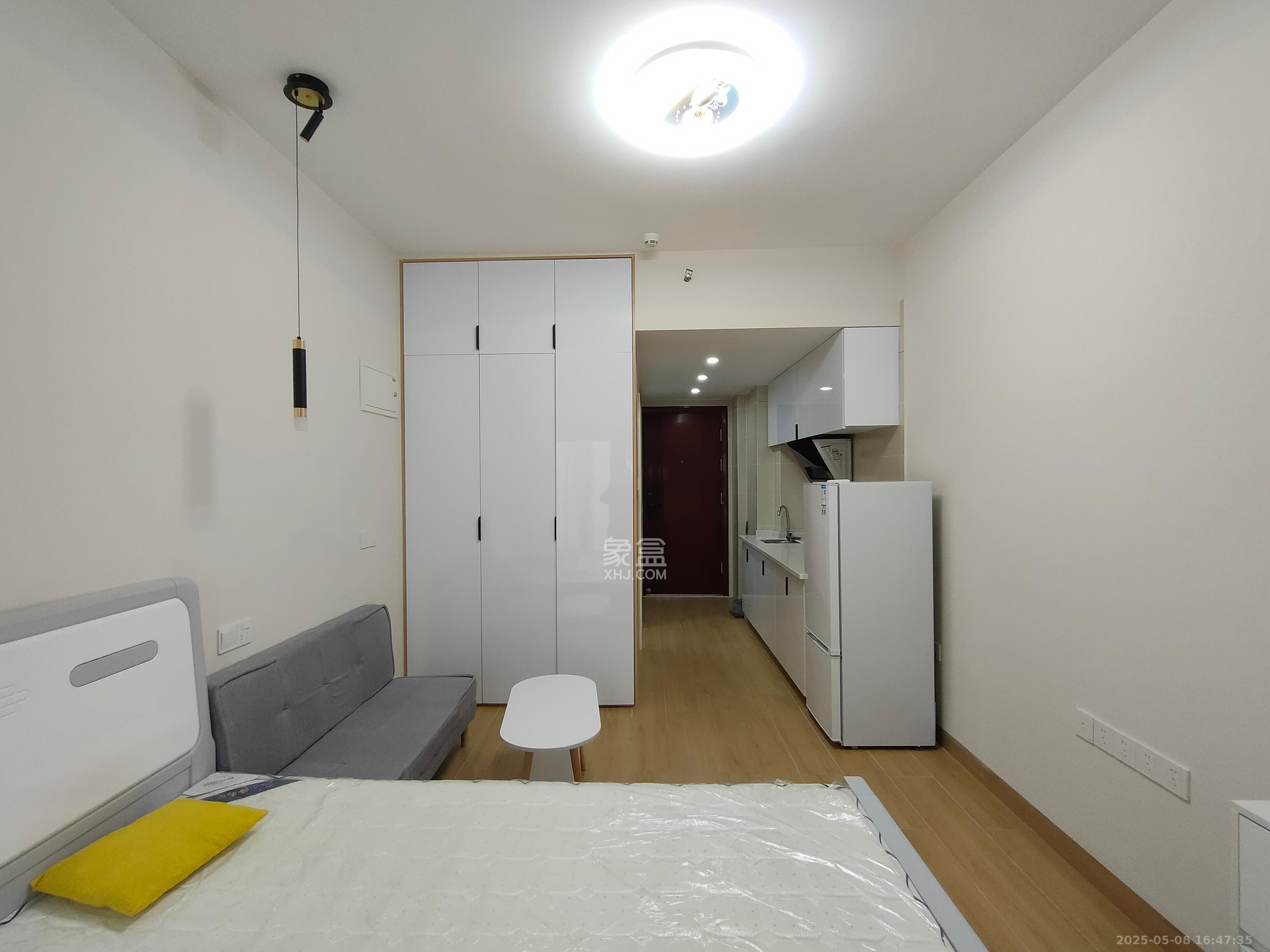 碧桂园城市之光  1室0厅1卫   1600.00元/月室内图