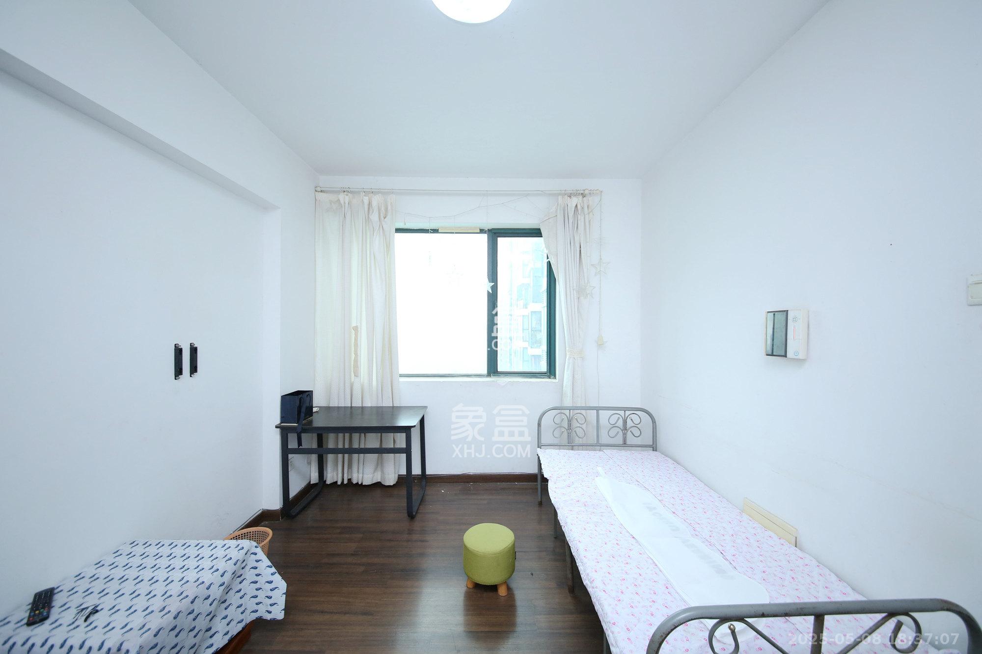 华盛新外滩 2室1厅1卫 2500.0元/月 华盛新外滩 2室1厅1卫 2500.0元/月室内图