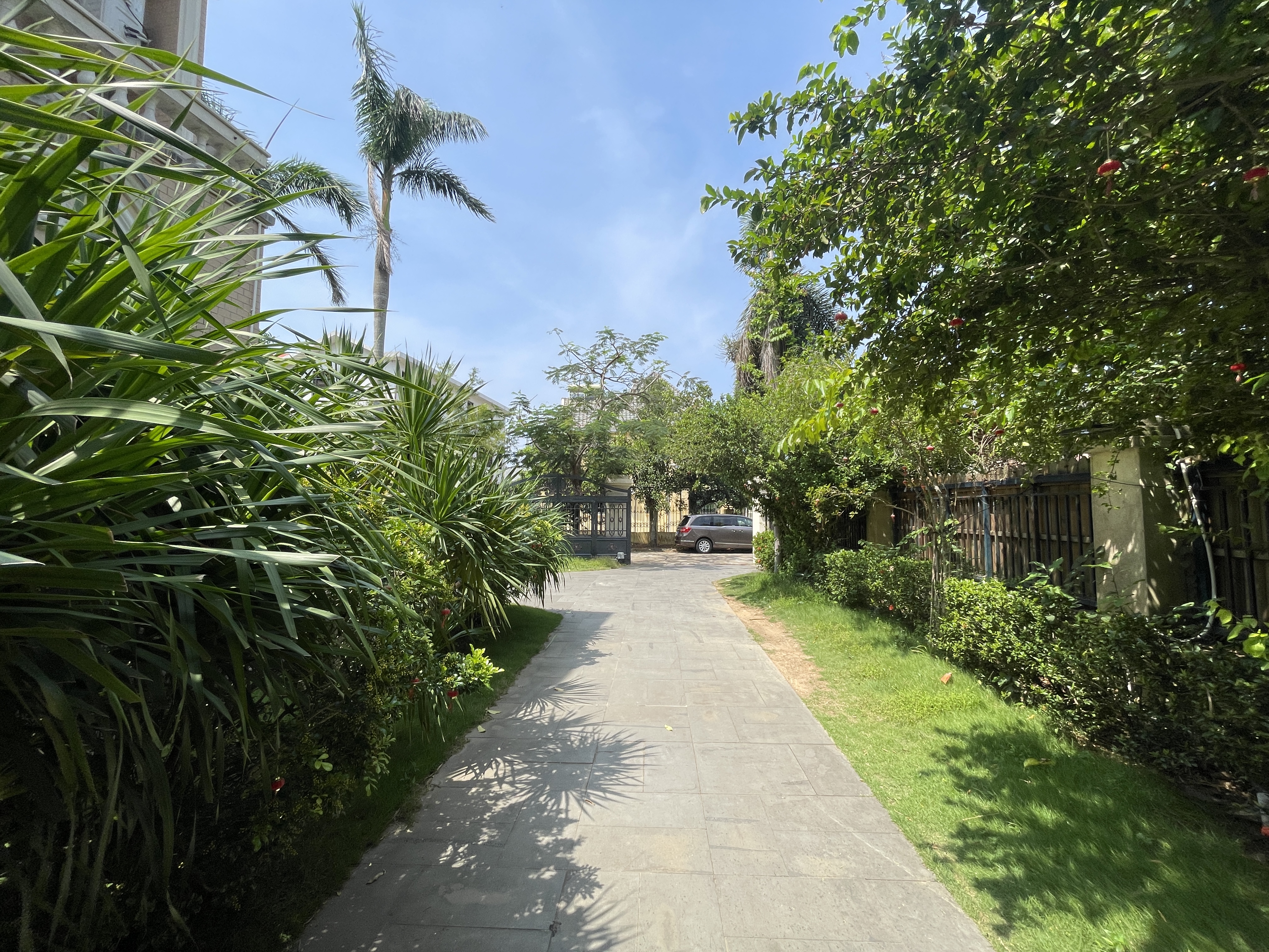 西湾别墅 8室3厅5卫 35000.0元/月 西湾别墅 8室3厅5卫 35000.0元/月室内图