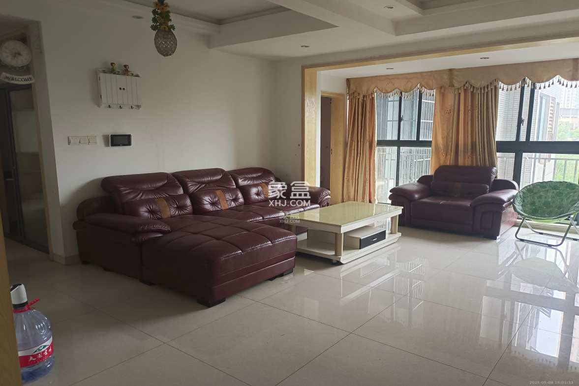 浩龙音乐界  3室2厅2卫    1800.0元/月 浩龙音乐界  3室2厅2卫    1800.0元/月室内图