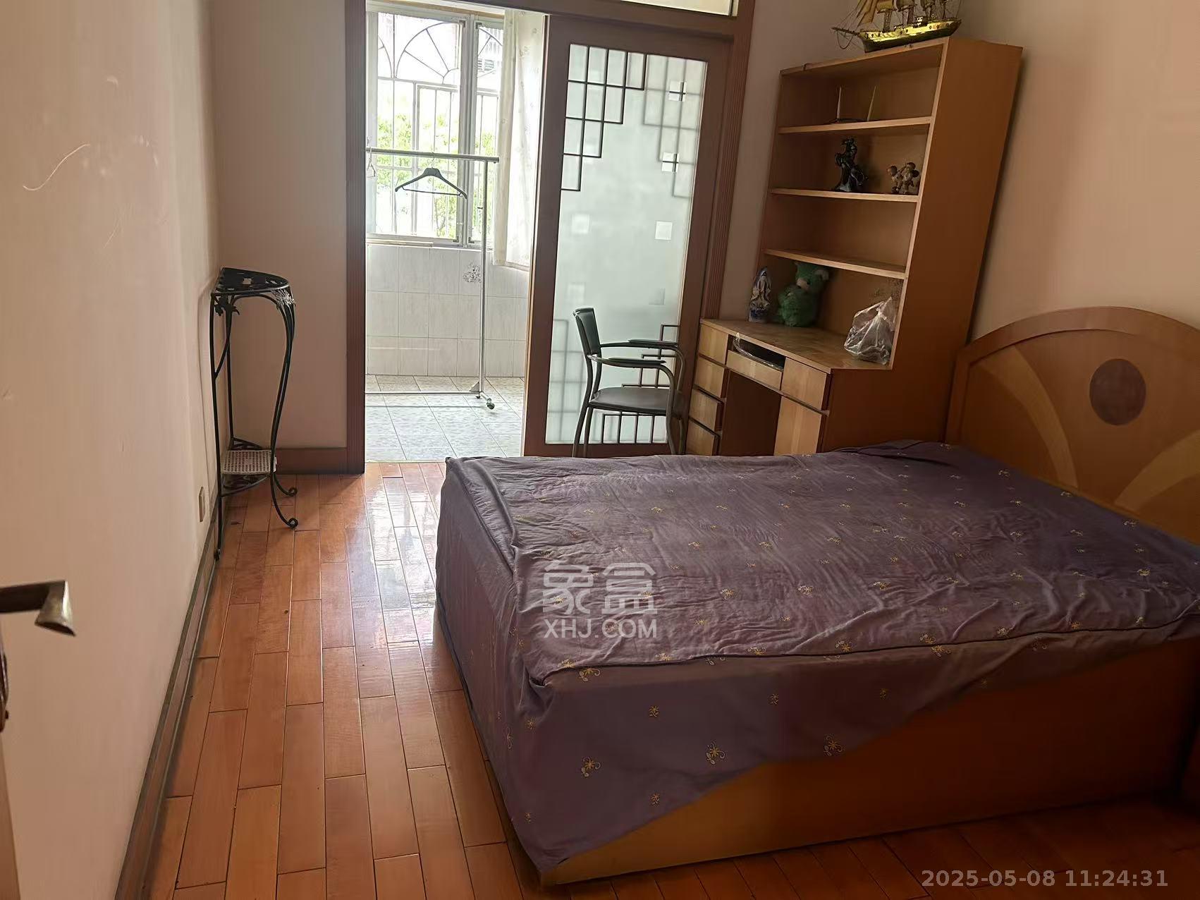 泰时新雅园 3室2厅2卫 2600.0元/月 泰时新雅园 3室2厅2卫 2600.0元/月室内图