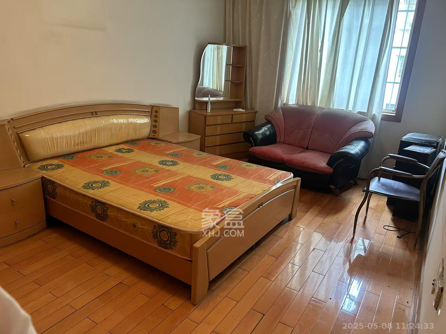 泰时新雅园 3室2厅2卫 2600.0元/月 泰时新雅园 3室2厅2卫 2600.0元/月室内图