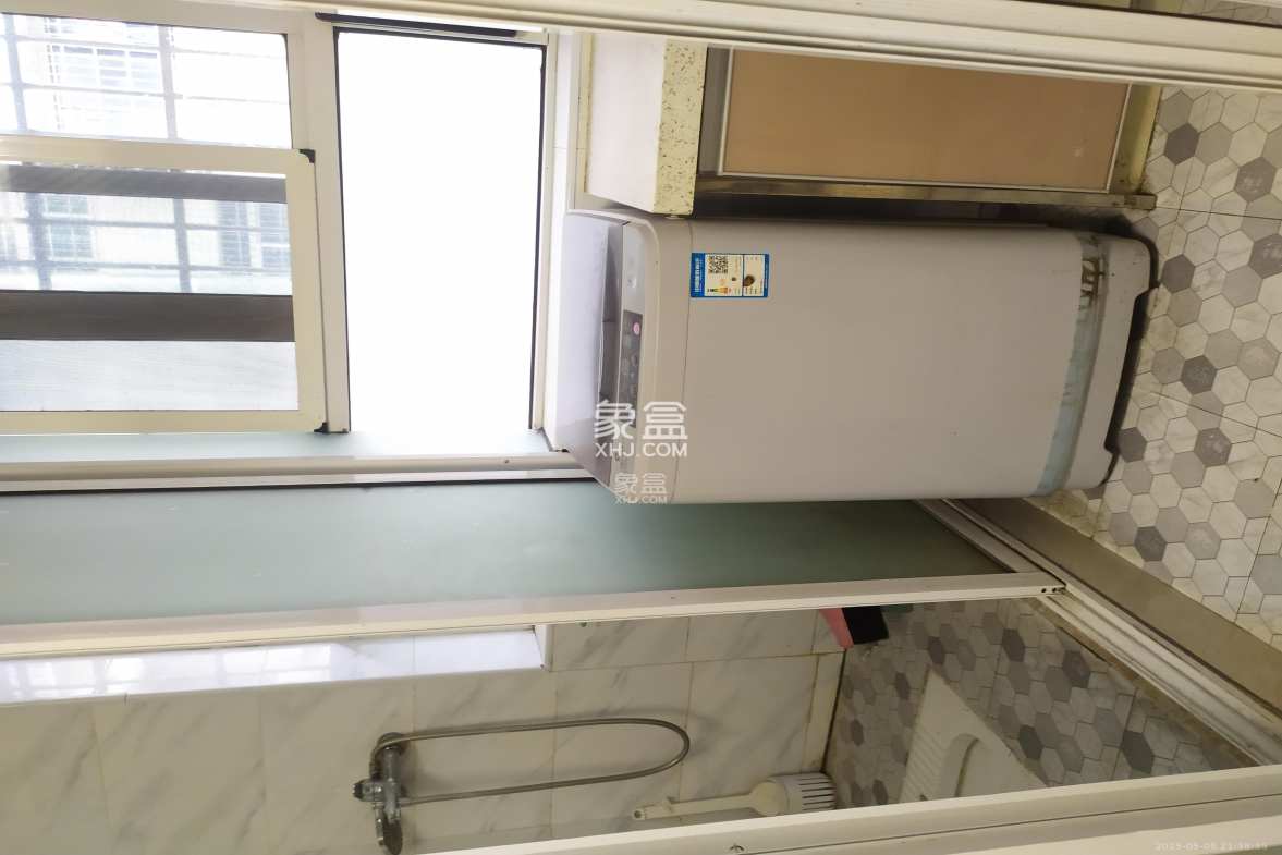 友兴家园  1室0厅0卫    1000.0元/月 友兴家园  1室0厅0卫    1000.0元/月室内图