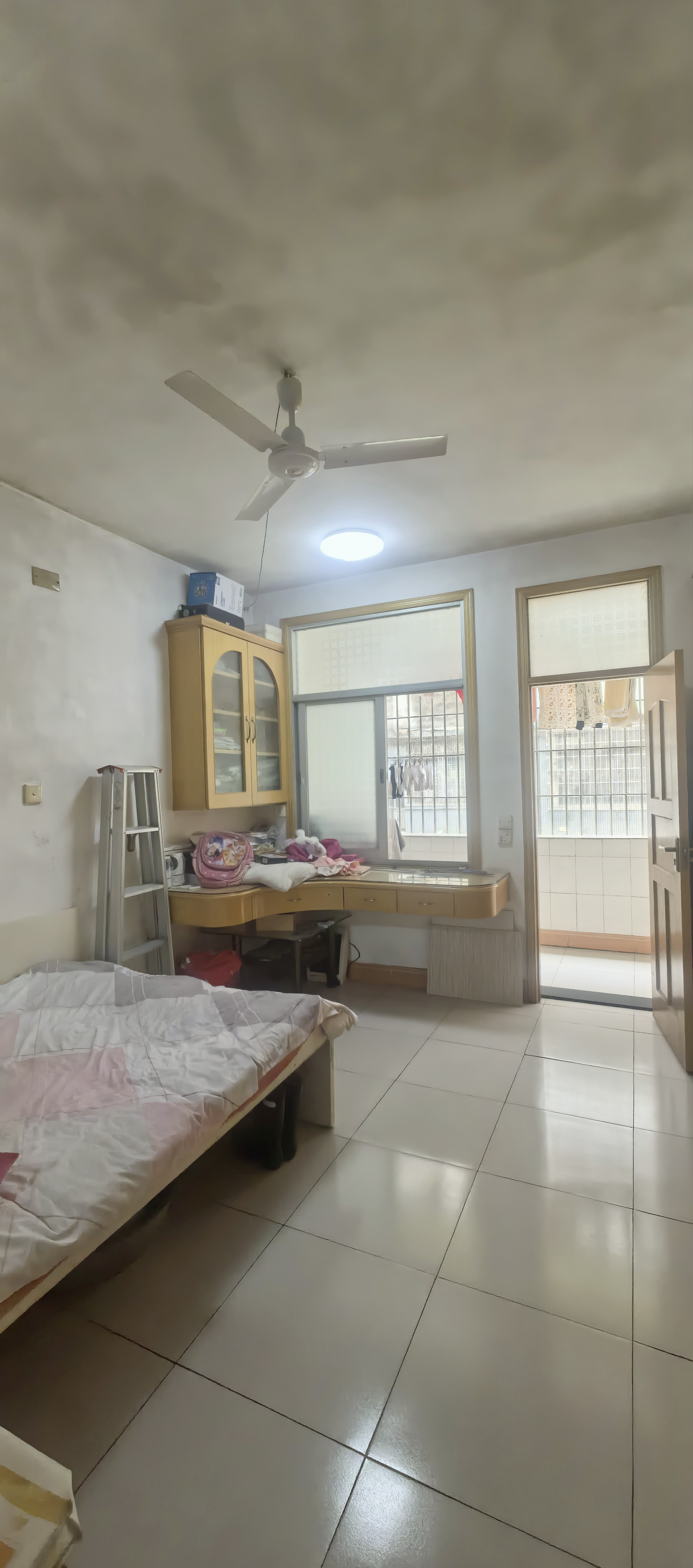 区政府 1室0厅0卫 52.0万 区政府 1室0厅0卫 52.0万客厅