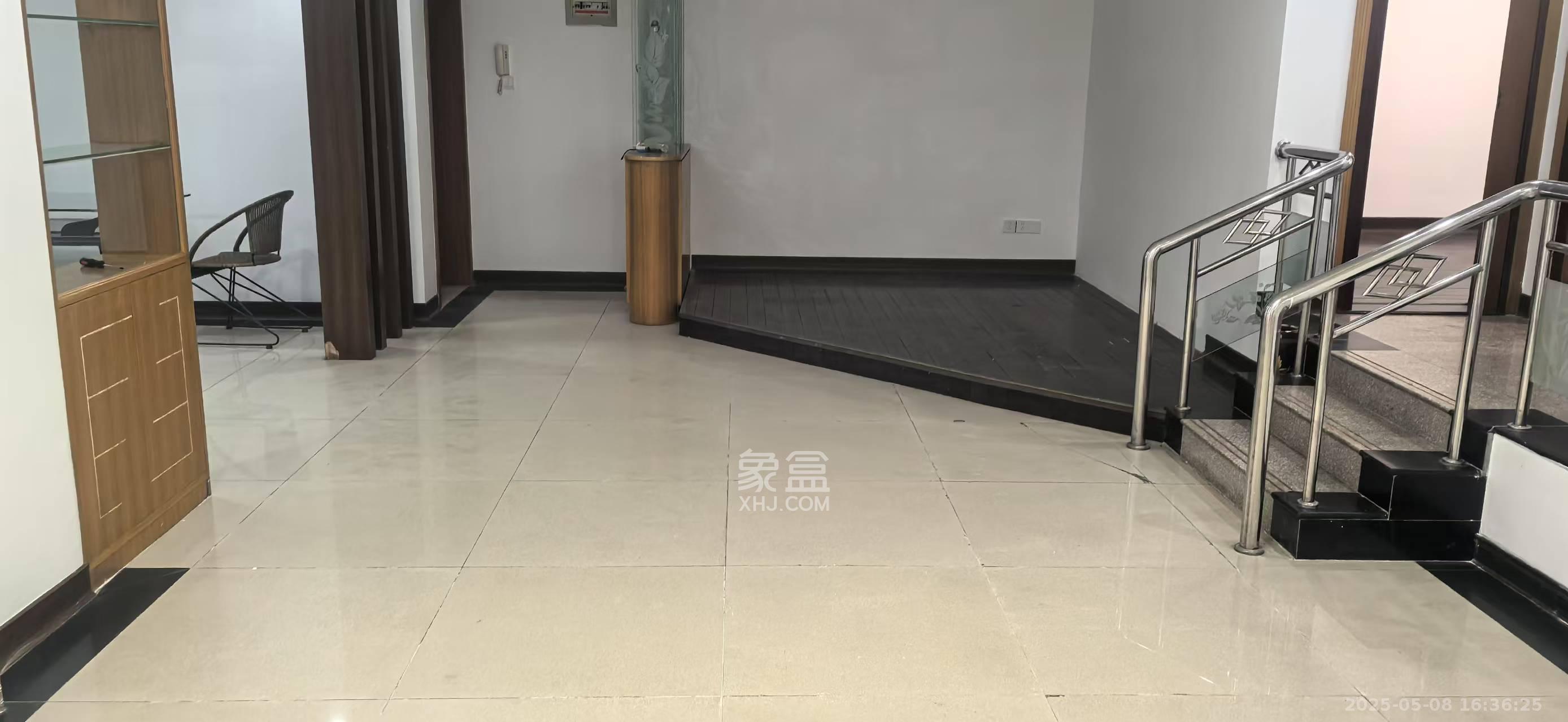 广厦新苑  3室2厅2卫   3000.00元/月室内图