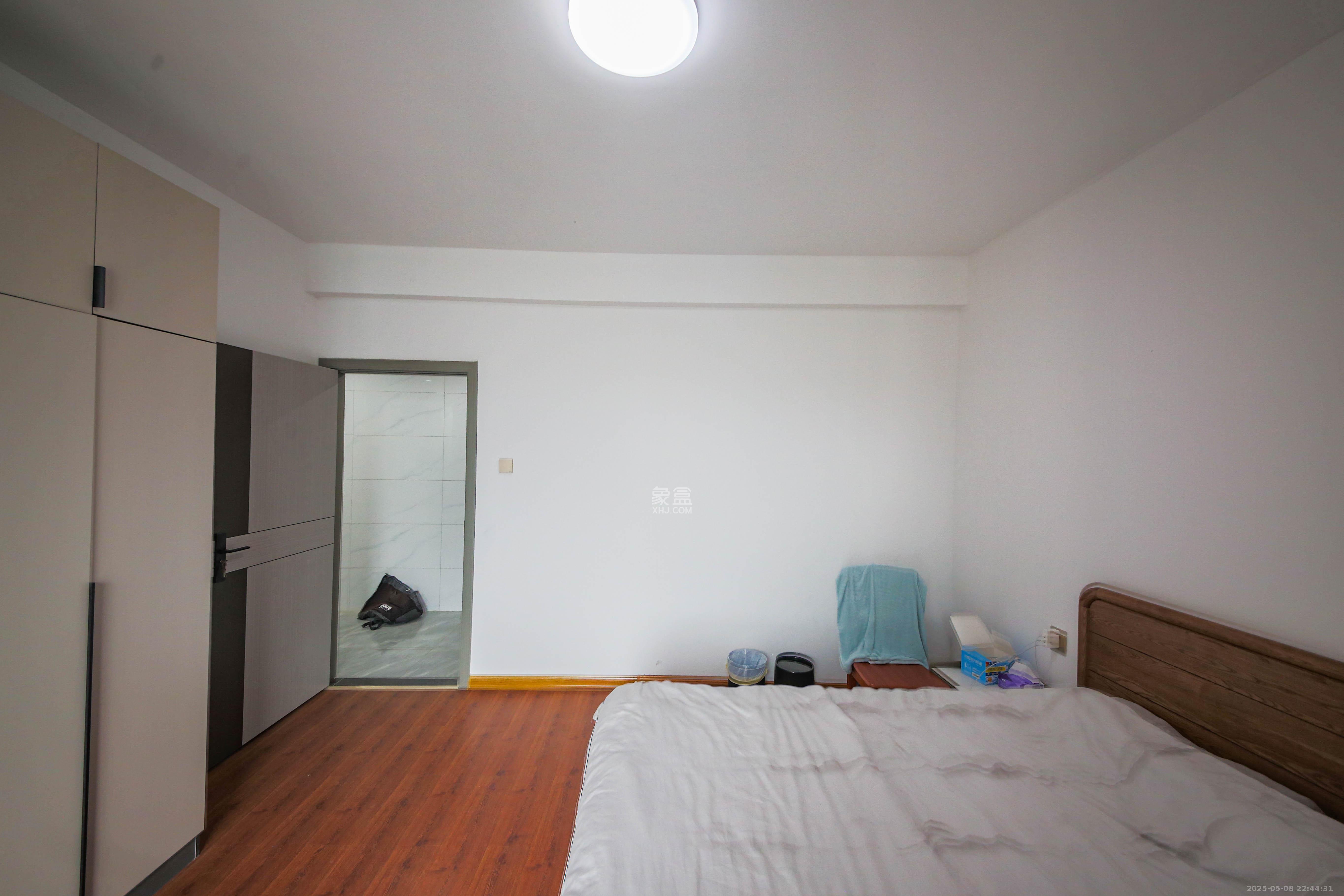 博林云栖  3室2厅2卫    160.0万 博林云栖  3室2厅2卫    160.0万卧室