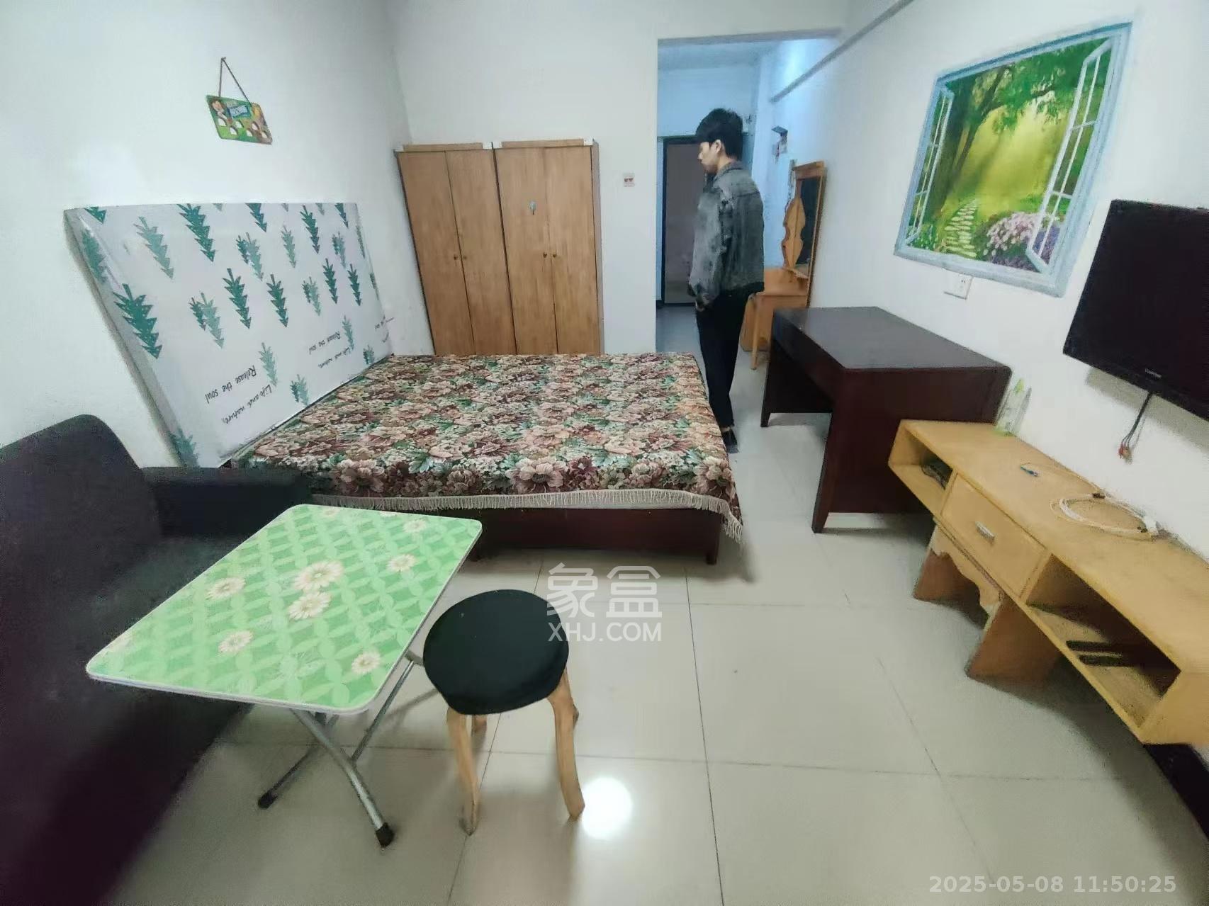 印象天心  1室1厅1卫   1600.00元/月室内图