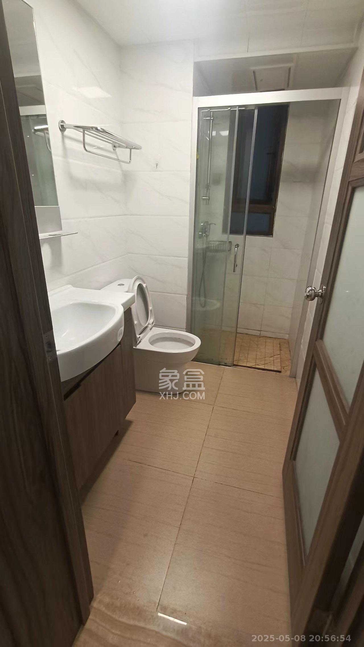 碧桂园星城首府 3室2厅1卫 2400.0元/月 碧桂园星城首府 3室2厅1卫 2400.0元/月室内图