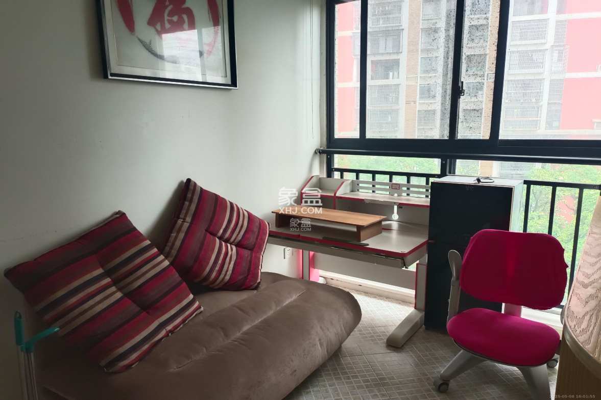 浩龙音乐界  3室2厅2卫    1800.0元/月 浩龙音乐界  3室2厅2卫    1800.0元/月室内图