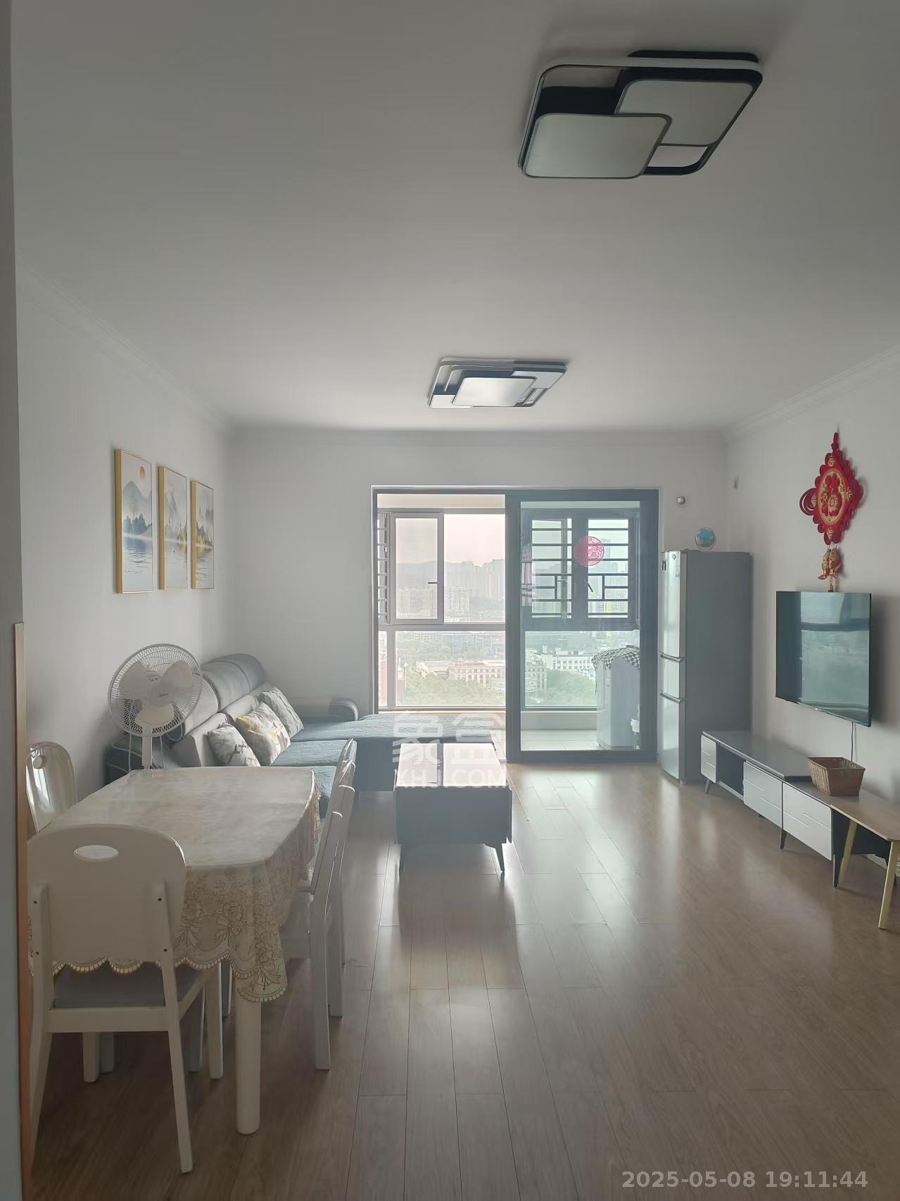 金辉优步花园 3室2厅1卫 2800.0元/月 金辉优步花园 3室2厅1卫 2800.0元/月室内图