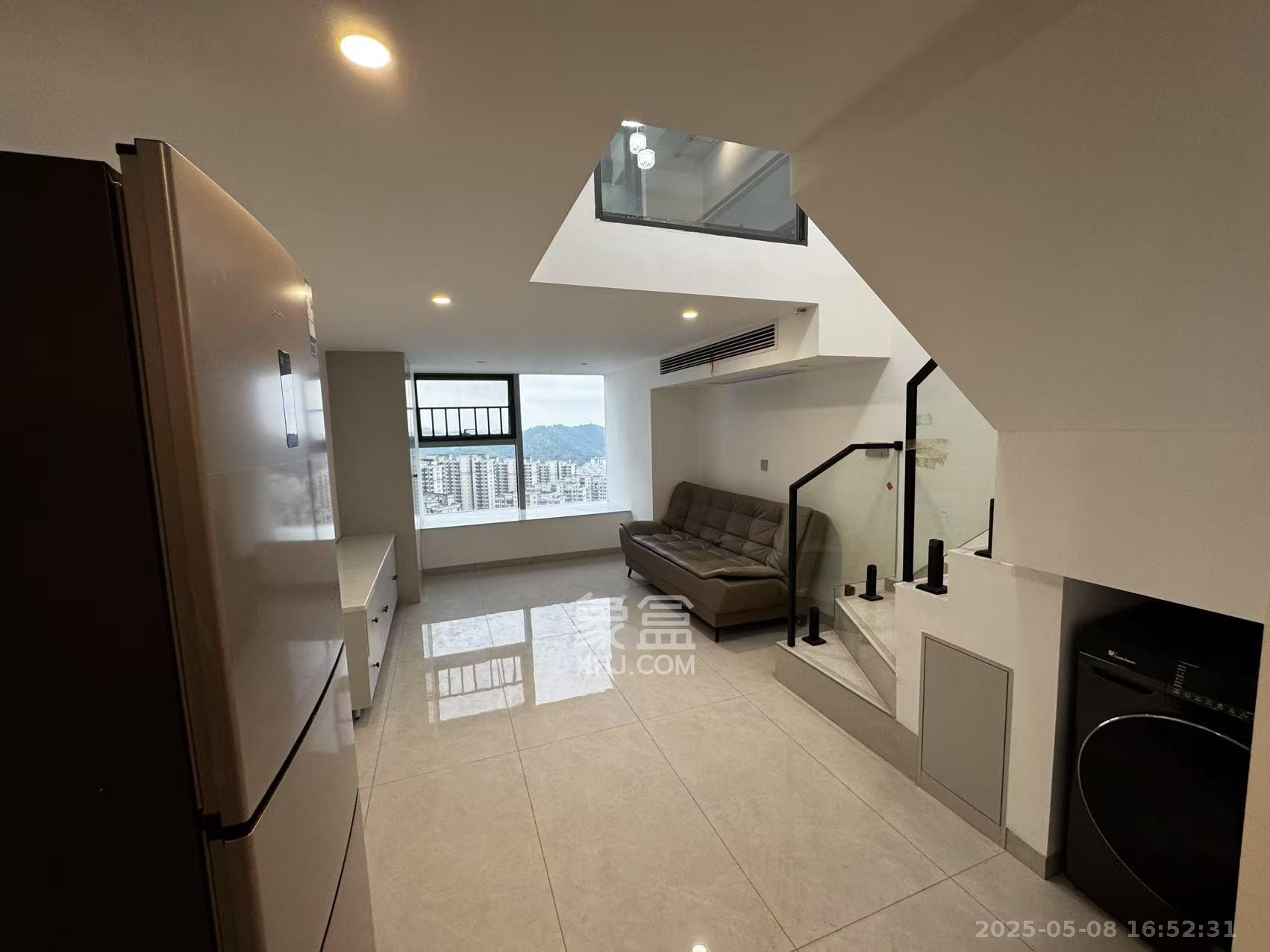 正荣梅溪紫阙台 1室1厅1卫 2200.0元/月 正荣梅溪紫阙台 1室1厅1卫 2200.0元/月室内图