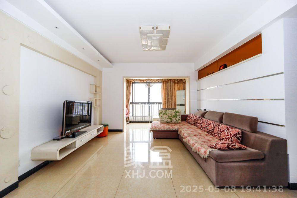 上海城小区 4室2厅2卫 2600.0元/月 上海城小区 4室2厅2卫 2600.0元/月室内图