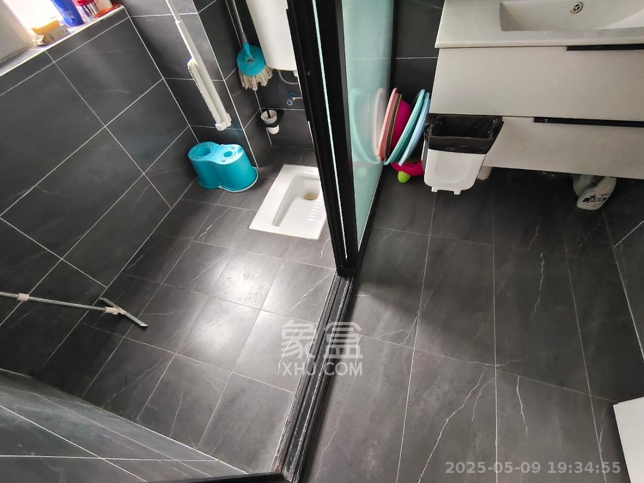 汇景豪庭  3室0厅0卫   3200.00元/月室内图