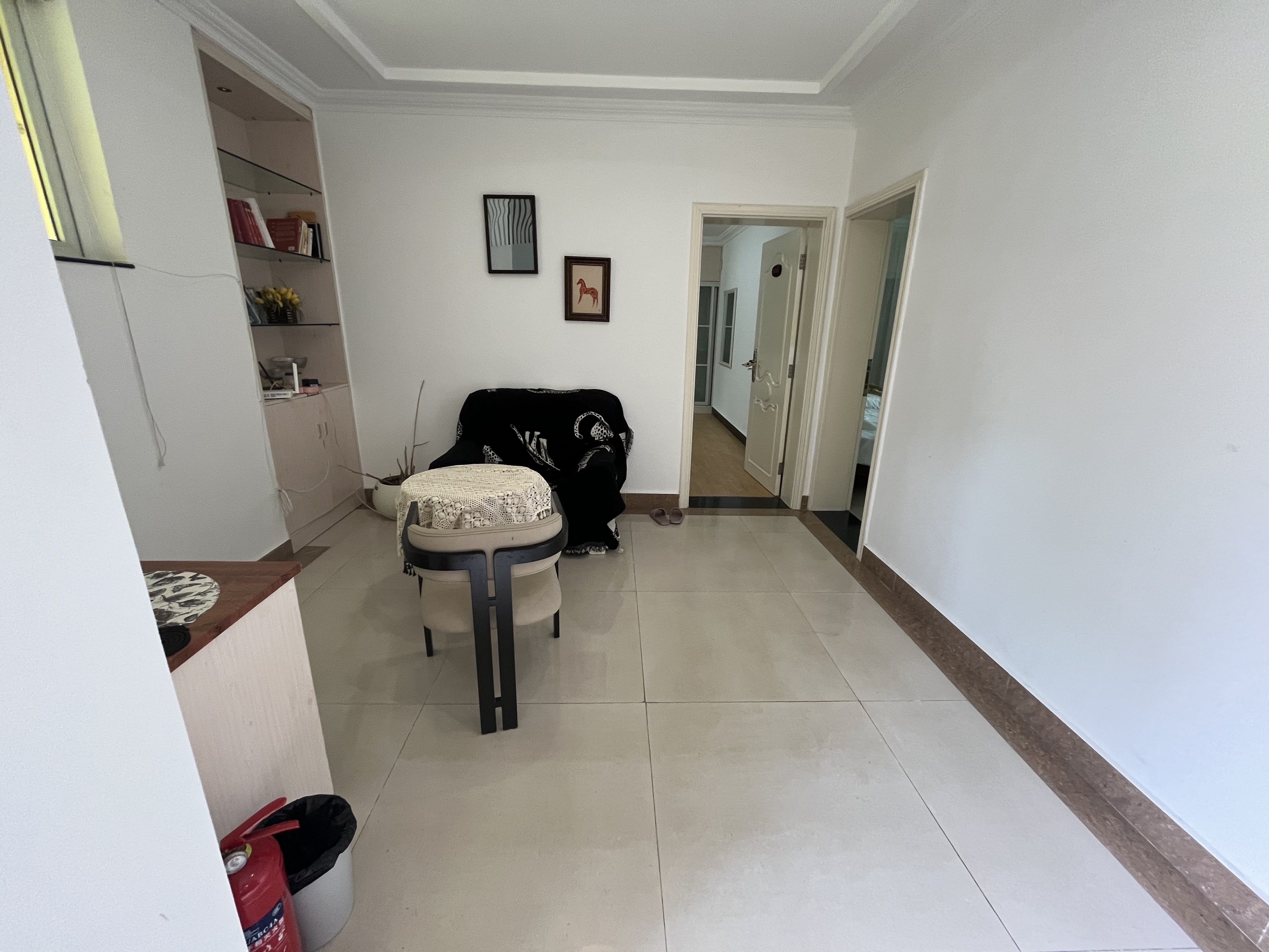 泉水山庄(别墅公寓区) 5室3厅6卫 25000.0元/月 泉水山庄(别墅公寓区) 5室3厅6卫 25000.0元/月室内图