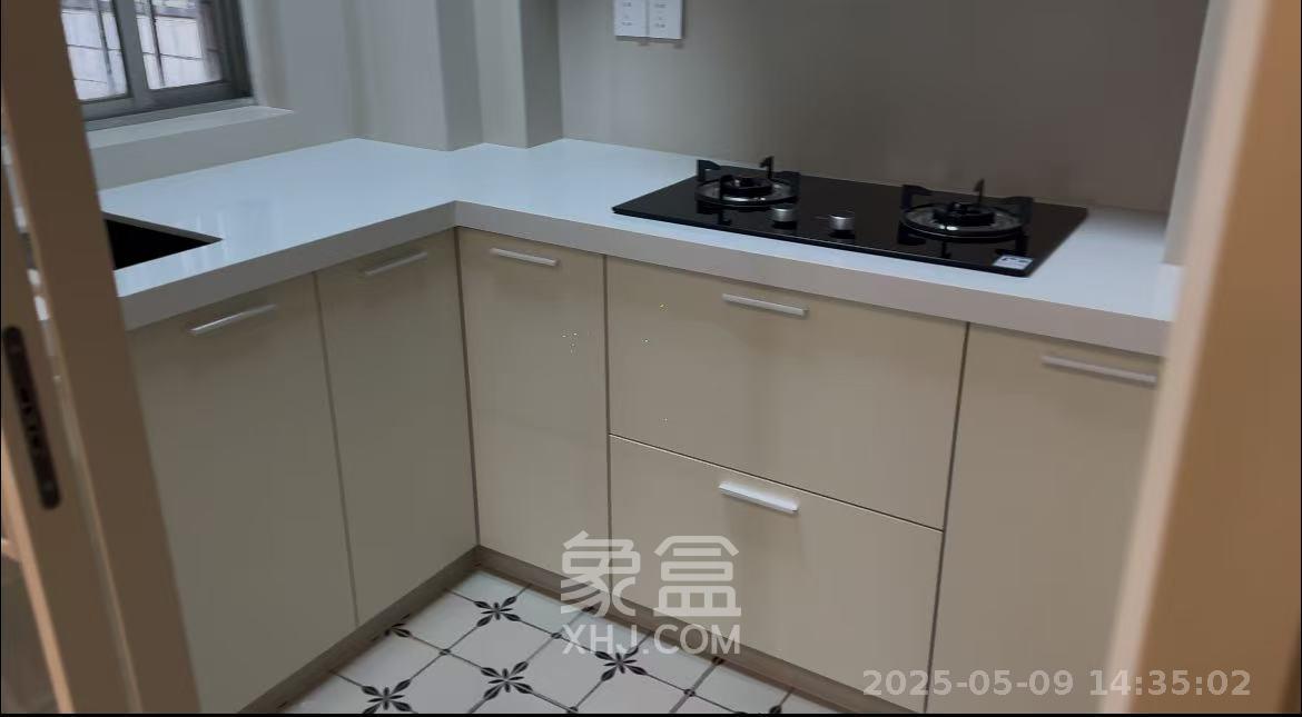 东方新世界  1室1厅1卫   1900.00元/月室内图