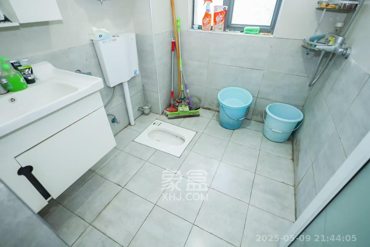 杜鹃文苑  2室1厅1卫    1900.0元/月 杜鹃文苑  2室1厅1卫    1900.0元/月室内图