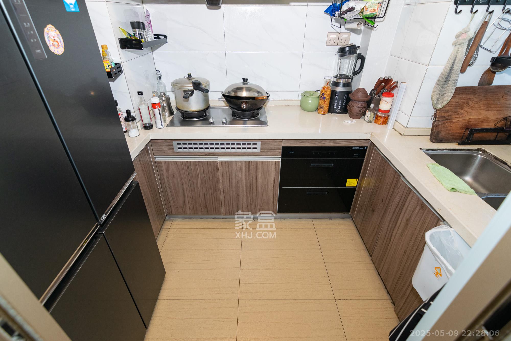 碧桂园高尔夫花园 4室2厅2卫 125.0万 碧桂园高尔夫花园 4室2厅2卫 125.0万厨房