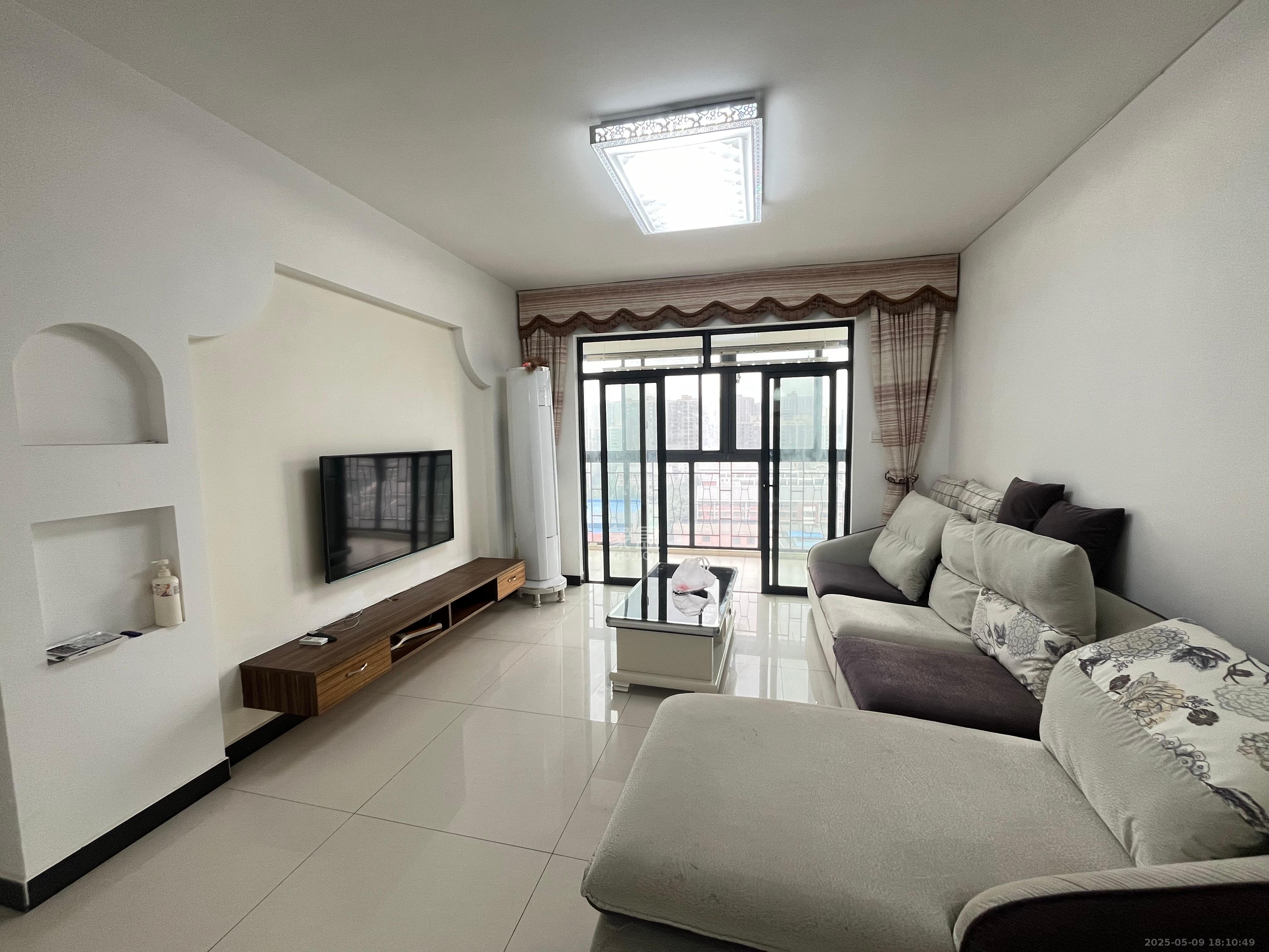 湘水熙园 4室2厅2卫 3500.0元/月 湘水熙园 4室2厅2卫 3500.0元/月室内图