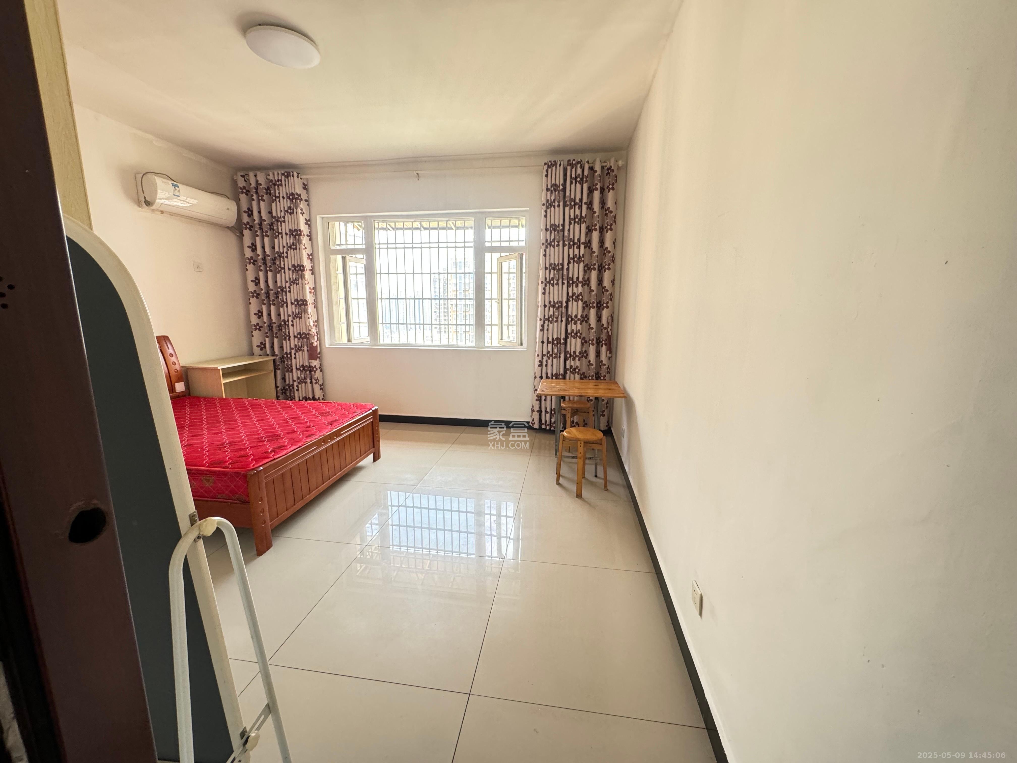 中房F联邦 1室1厅1卫 1100.0元/月 中房F联邦 1室1厅1卫 1100.0元/月室内图