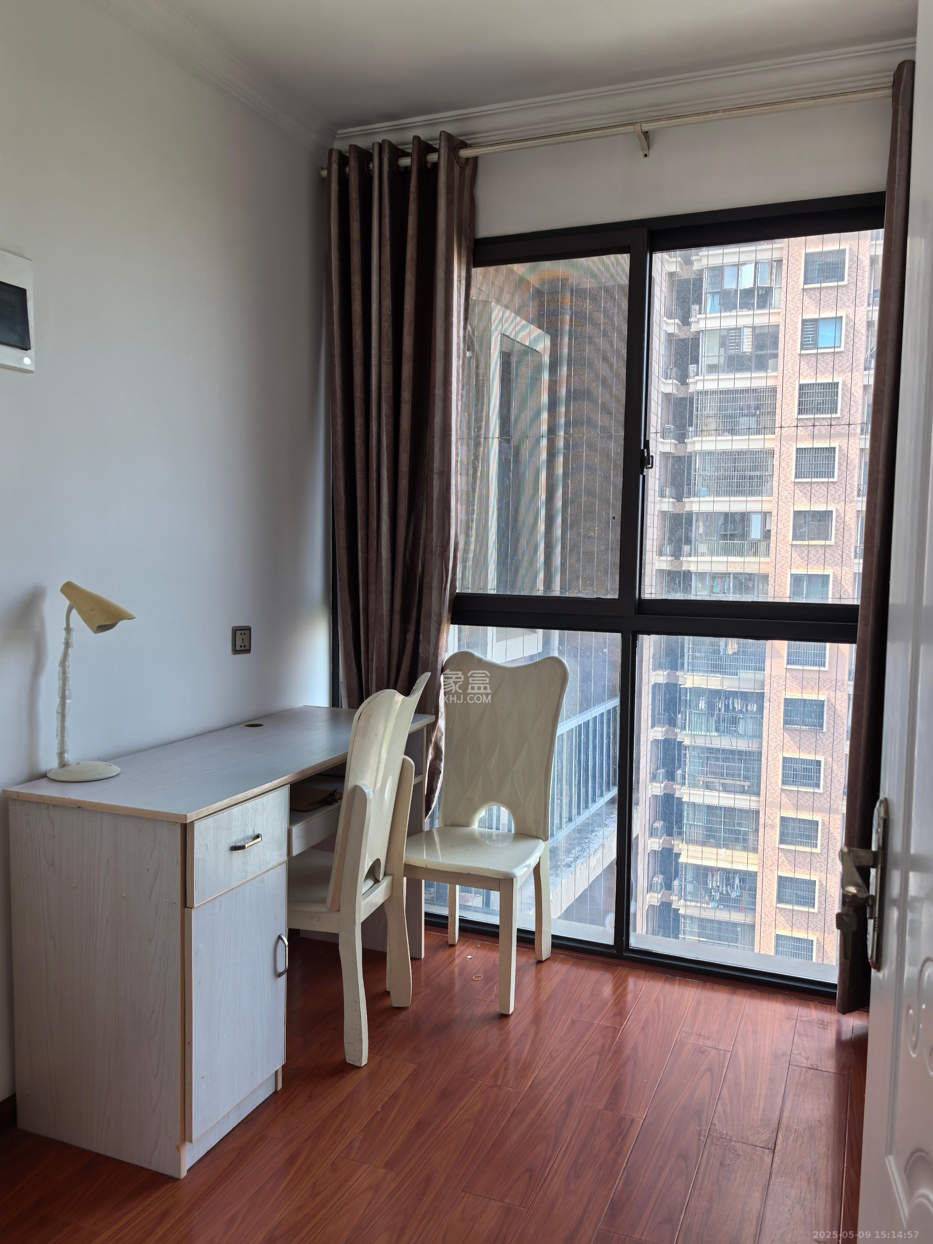 康桥长郡 3室2厅1卫 1900.0元/月 康桥长郡 3室2厅1卫 1900.0元/月室内图