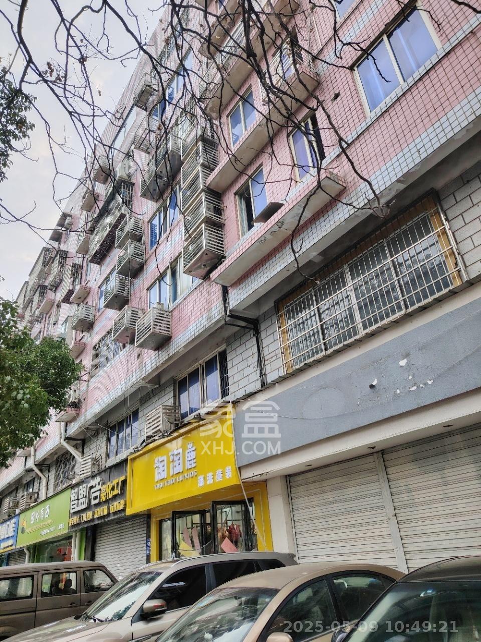 人民中路426号(天龙商住楼) 2室2厅1卫 1500.0元/月 人民中路426号(天龙商住楼) 2室2厅1卫 1500.0元/月室内图