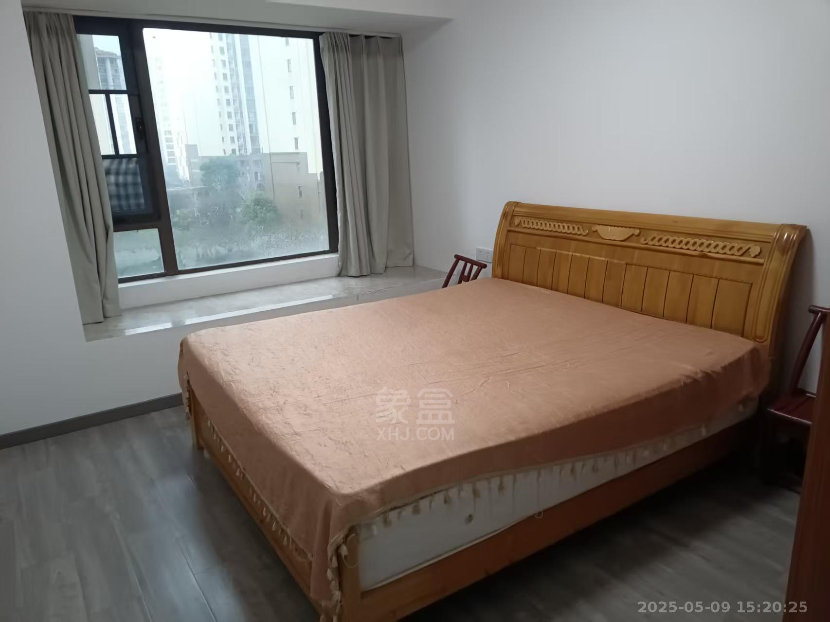 湖湘文化城(锦绣香江) 4室2厅2卫 1900.0元/月 湖湘文化城(锦绣香江) 4室2厅2卫 1900.0元/月室内图