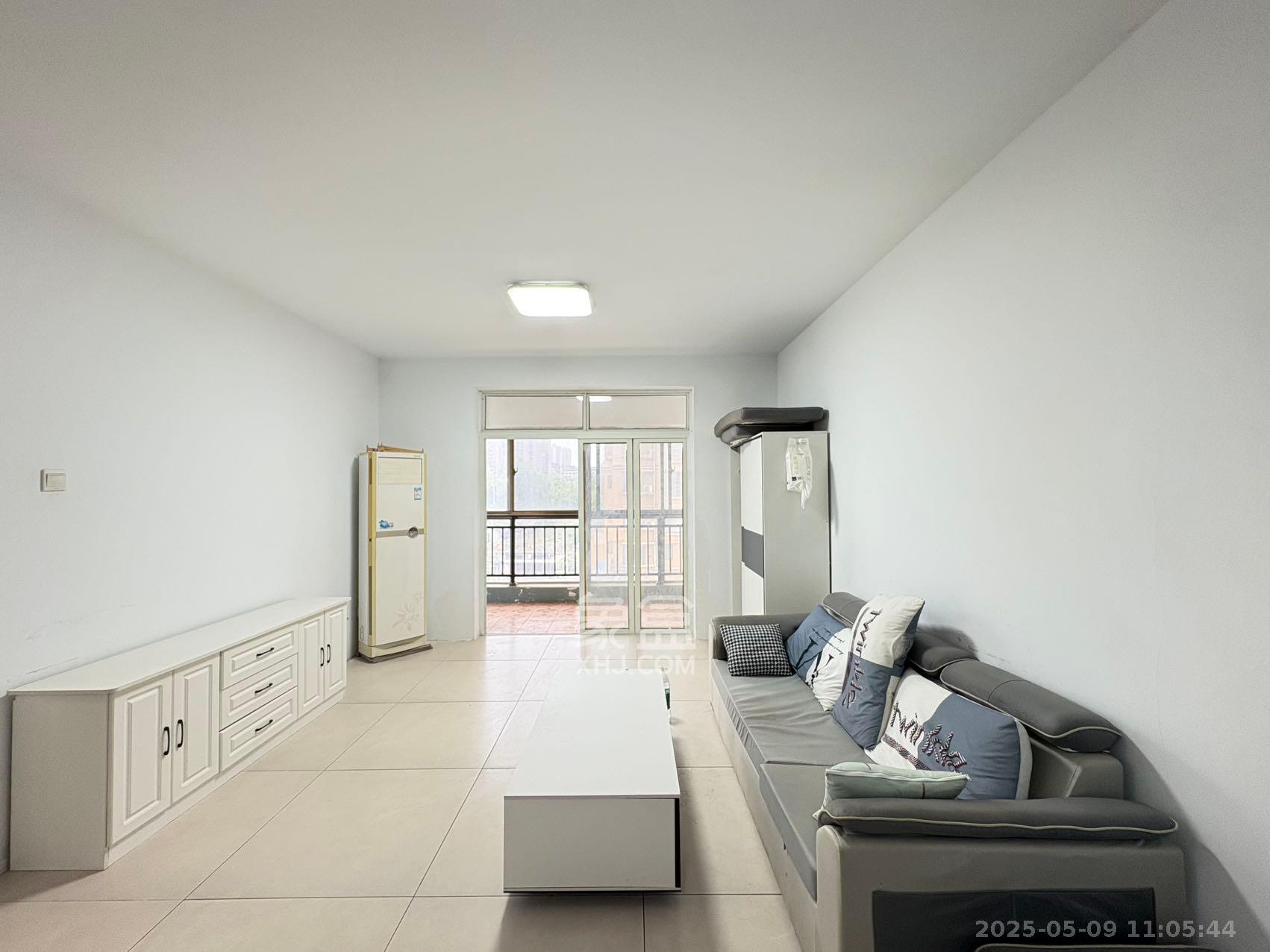 中天瑞景  2室1厅1卫    2000.0元/月 中天瑞景  2室1厅1卫    2000.0元/月