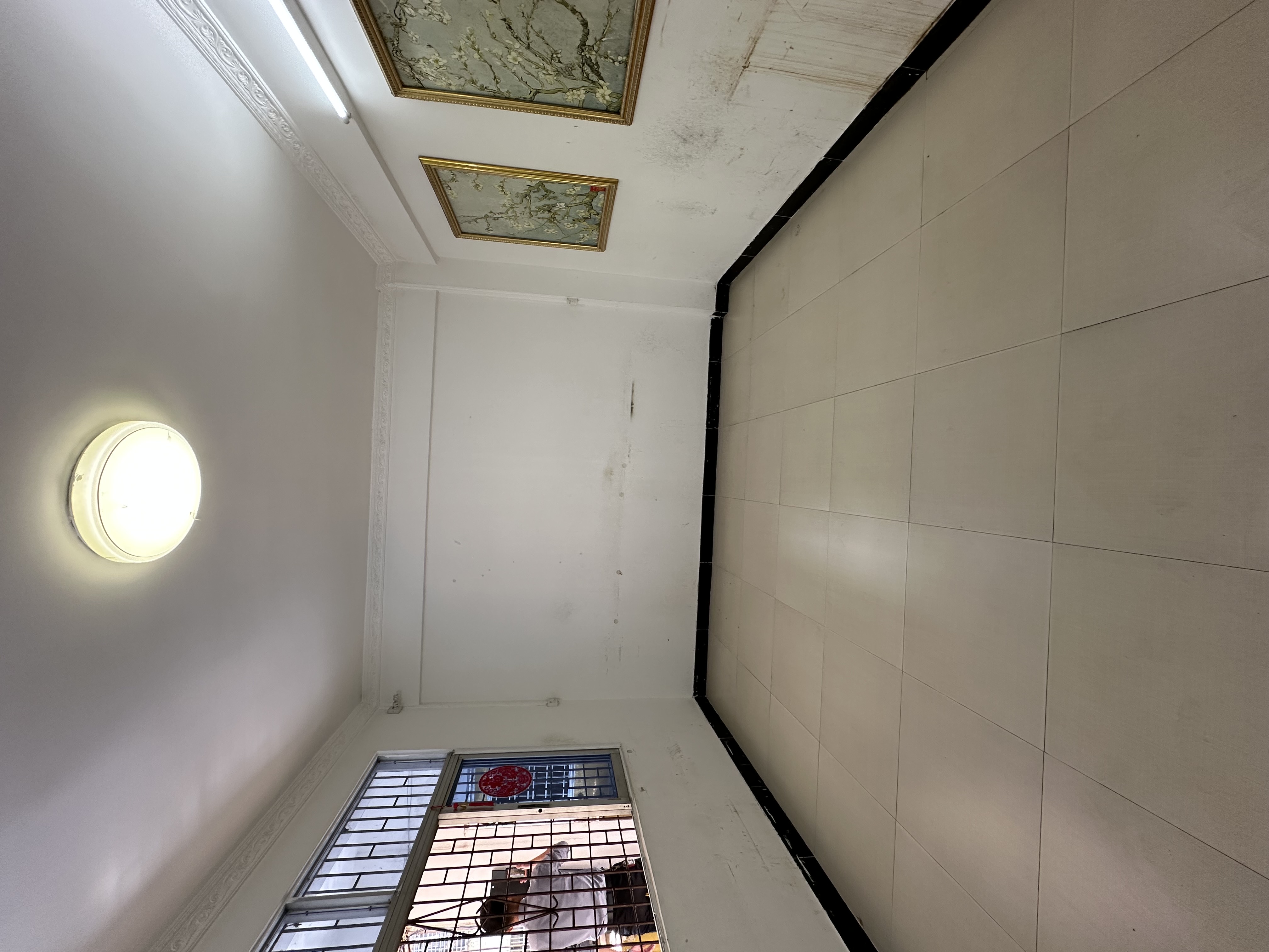 粮食宿舍(宗伯里17号)  3室2厅1卫    73.0万 粮食宿舍(宗伯里17号)  3室2厅1卫    73.0万客厅