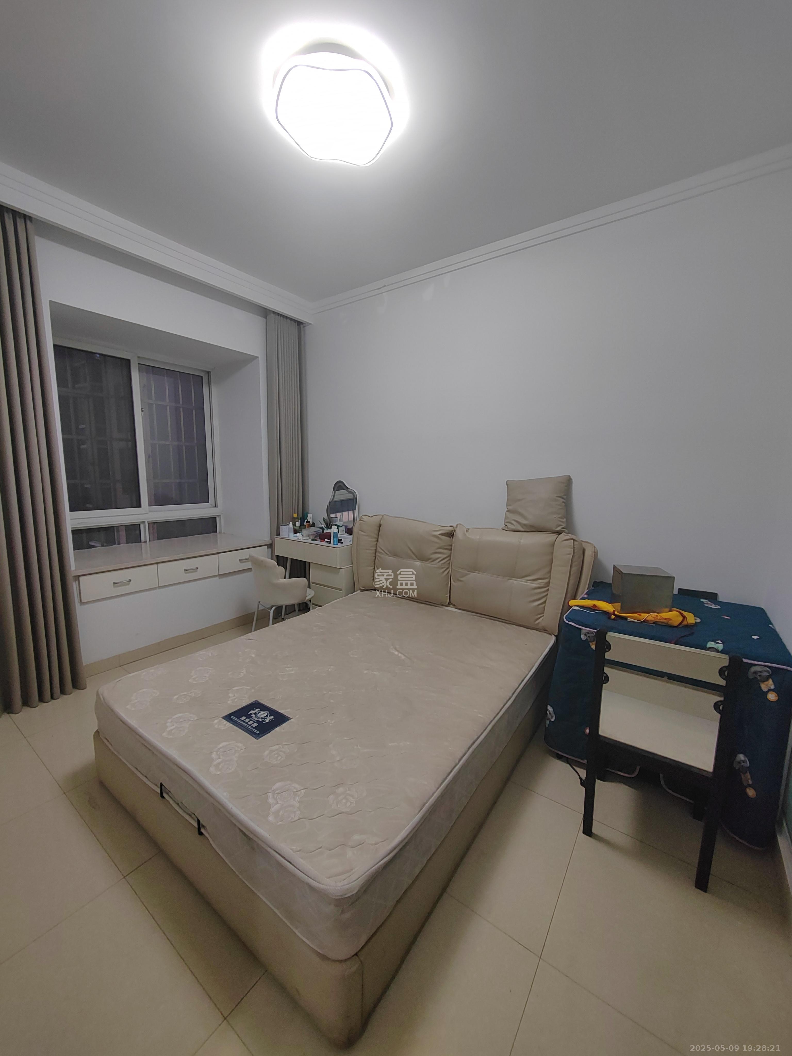 楚天世纪城东苑 3室2厅1卫 1900.0元/月 楚天世纪城东苑 3室2厅1卫 1900.0元/月室内图