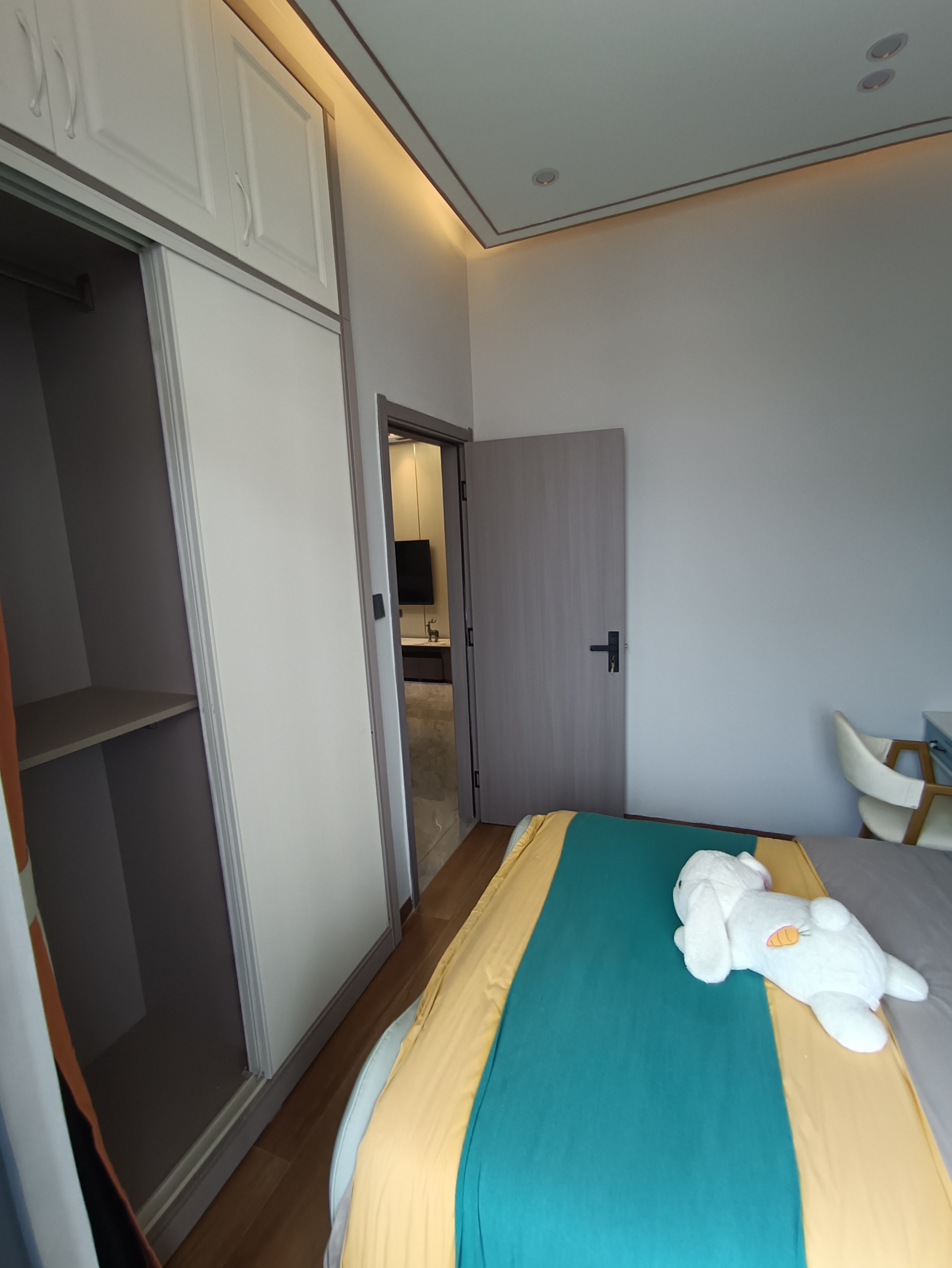 鸿昌盛大厦 2室2厅1卫 89.0万 鸿昌盛大厦 2室2厅1卫 89.0万客厅