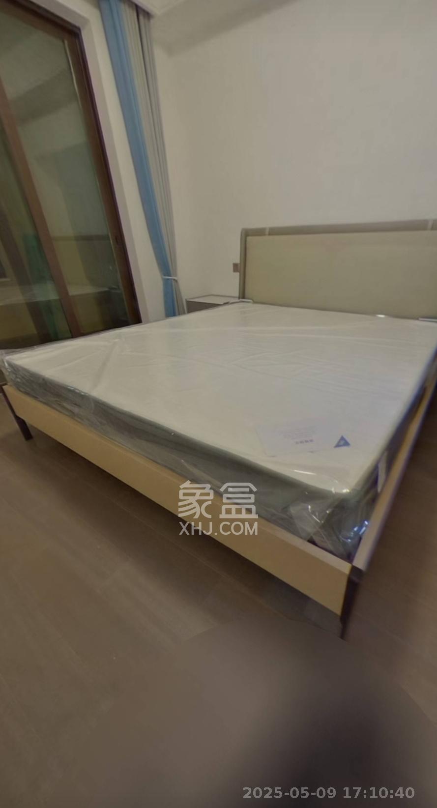 龙湖春江天玺  4室2厅2卫   5000.00元/月室内图