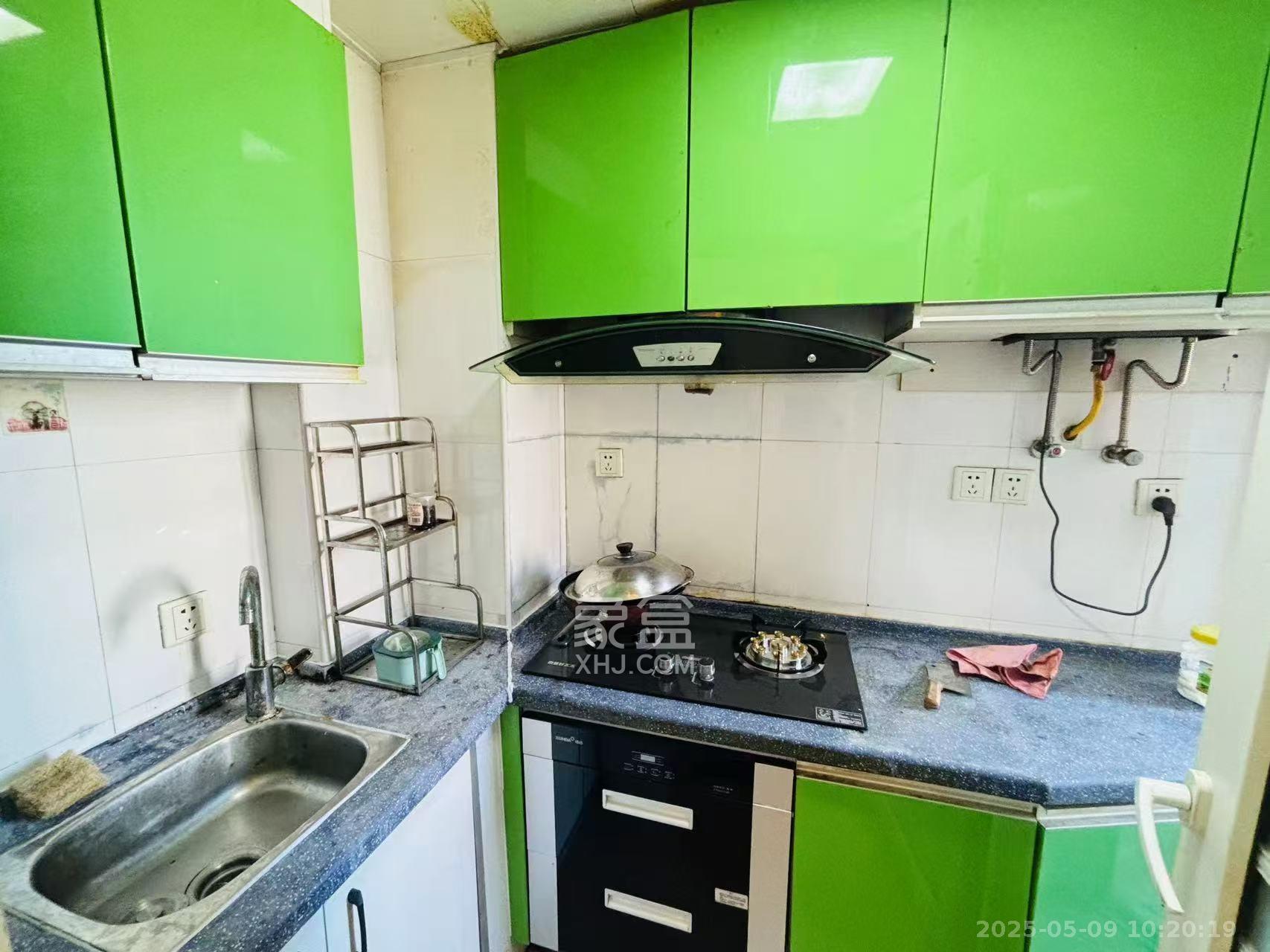 白沙晶城 1室1厅1卫 1800.0元/月 白沙晶城 1室1厅1卫 1800.0元/月室内图