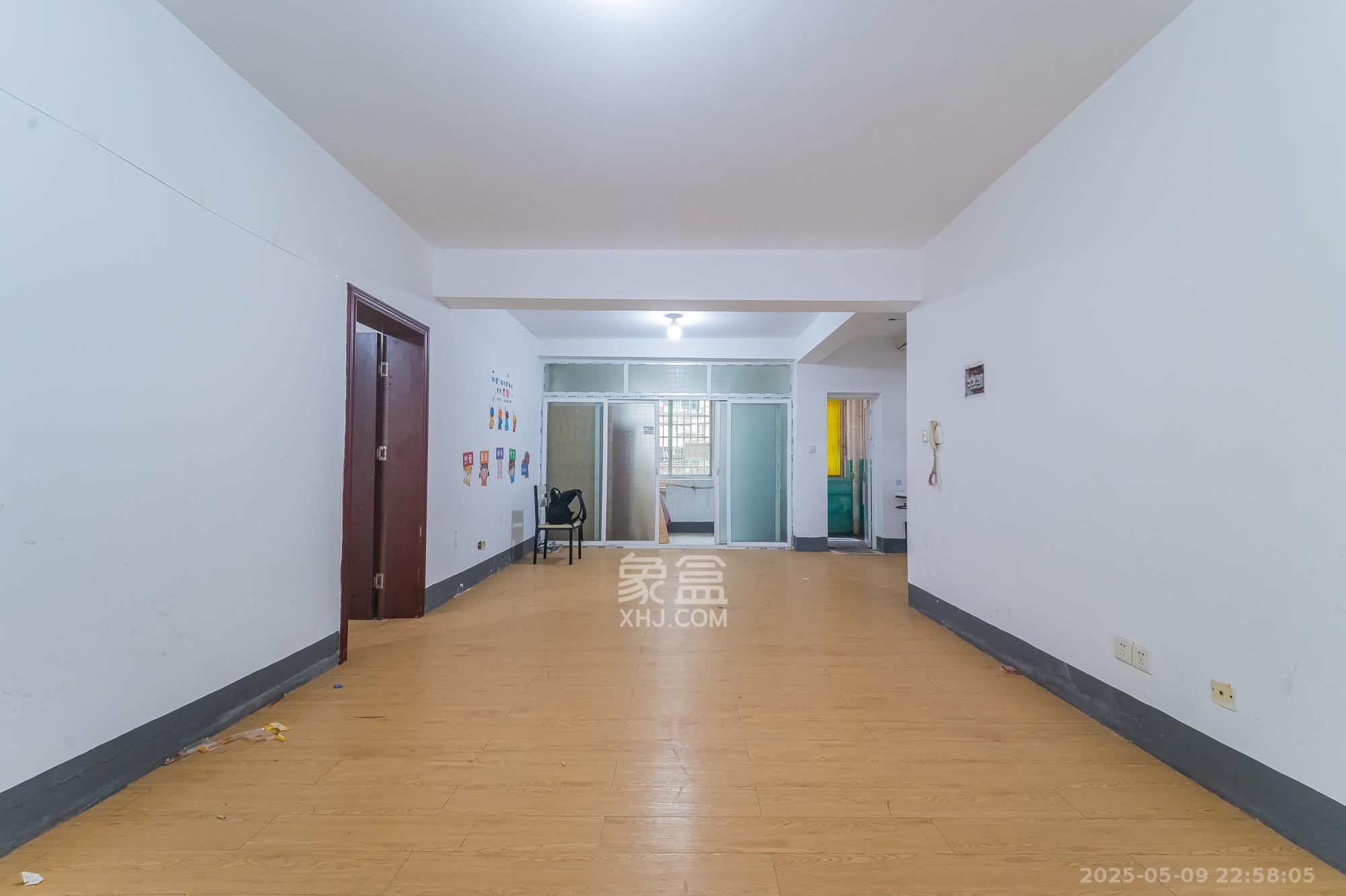 茶叶大市场“山水茗园”  2室2厅1卫    35.8万 茶叶大市场“山水茗园”  2室2厅1卫    35.8万