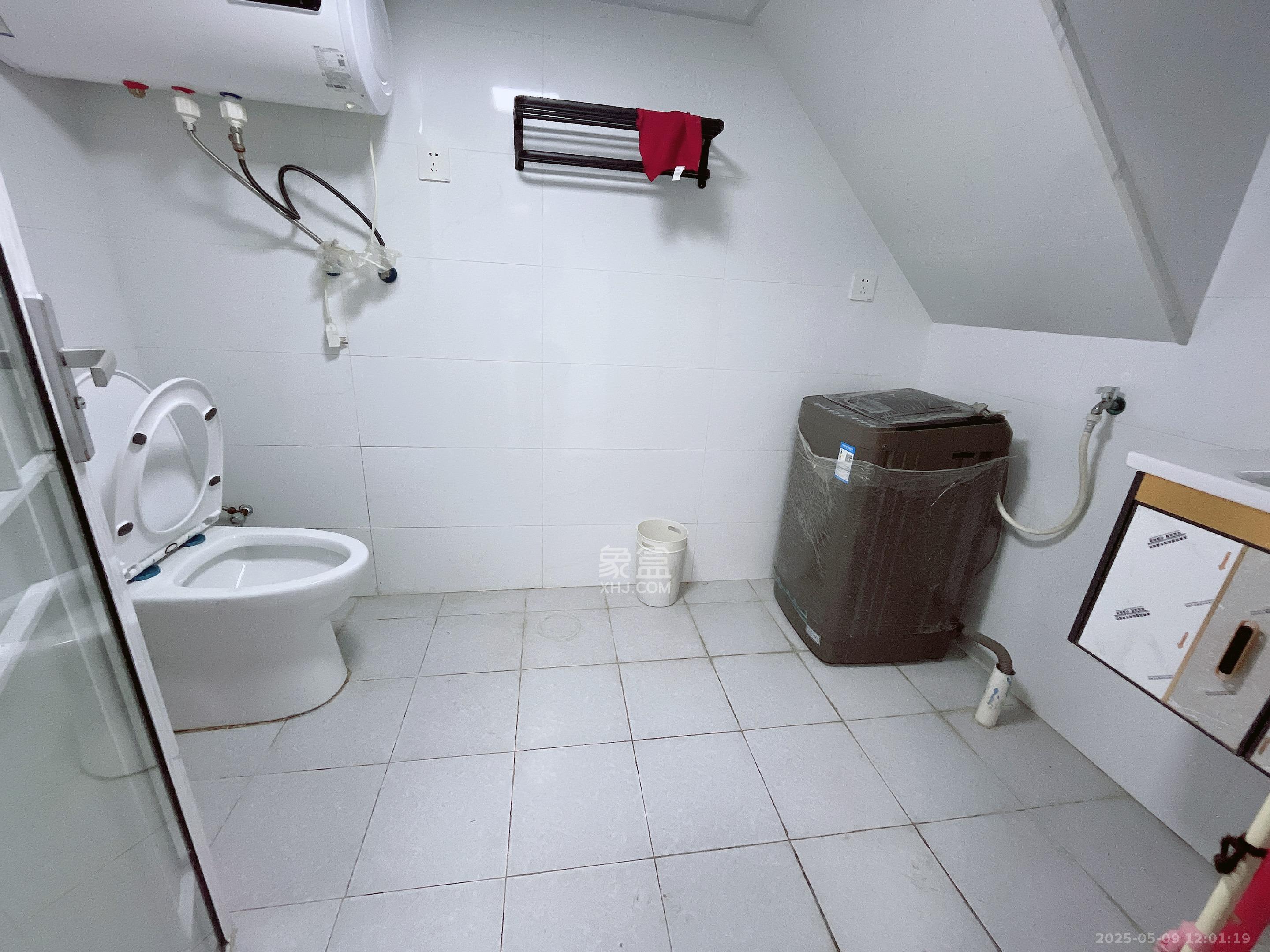 启迪协信中心  2室2厅1卫    2400.0元/月 启迪协信中心  2室2厅1卫    2400.0元/月室内图