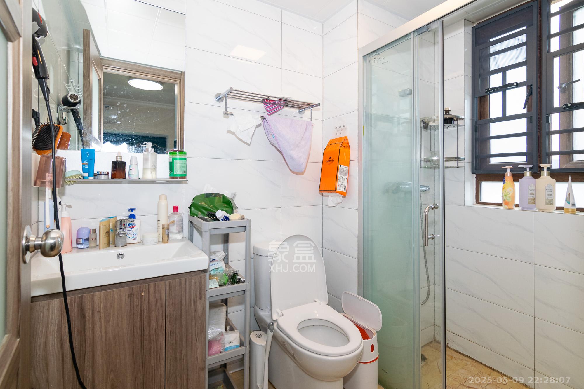 碧桂园高尔夫花园 4室2厅2卫 125.0万 碧桂园高尔夫花园 4室2厅2卫 125.0万卫生间