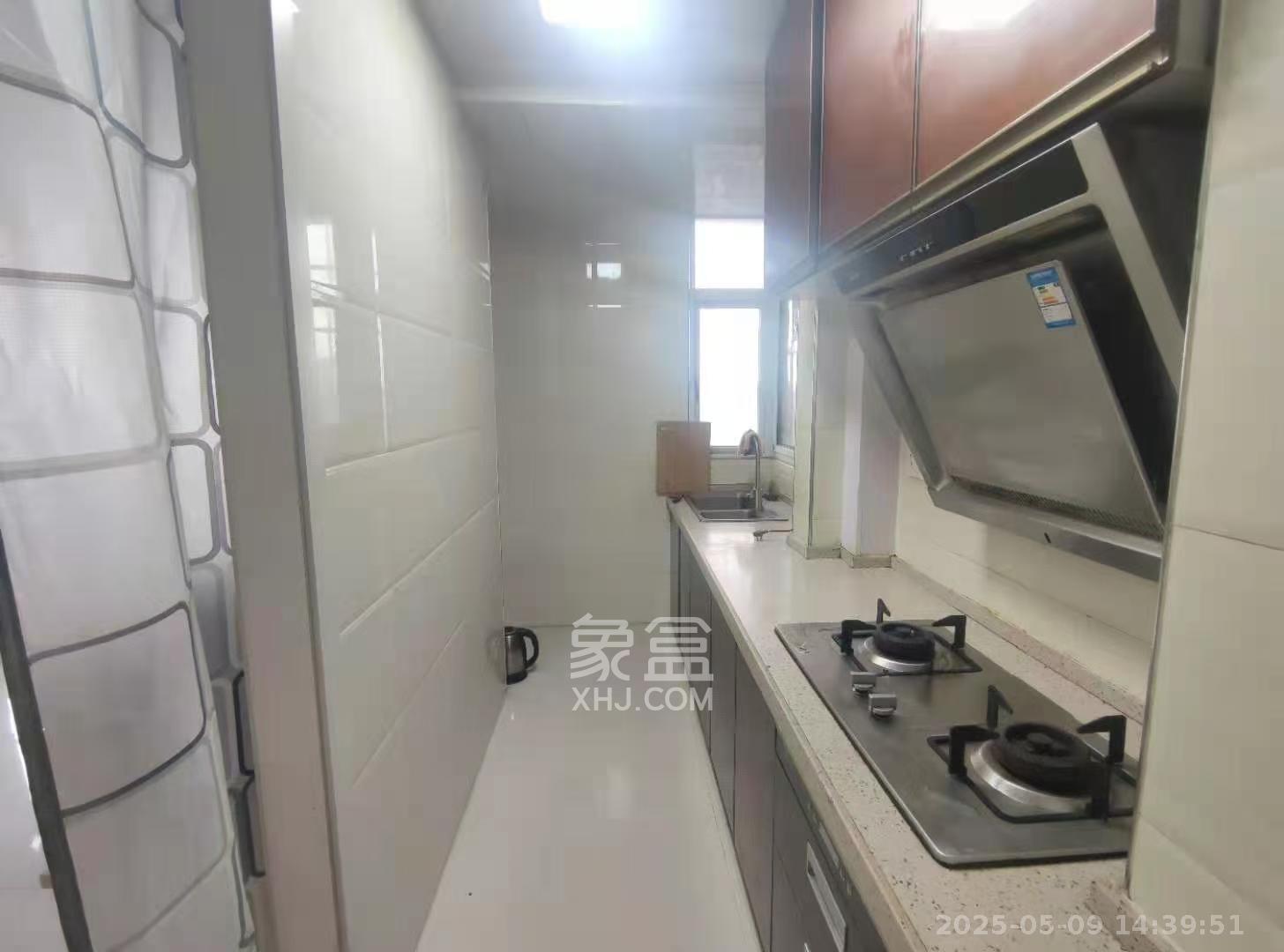 上河国际C区  1室1厅1卫   1800.00元/月室内图