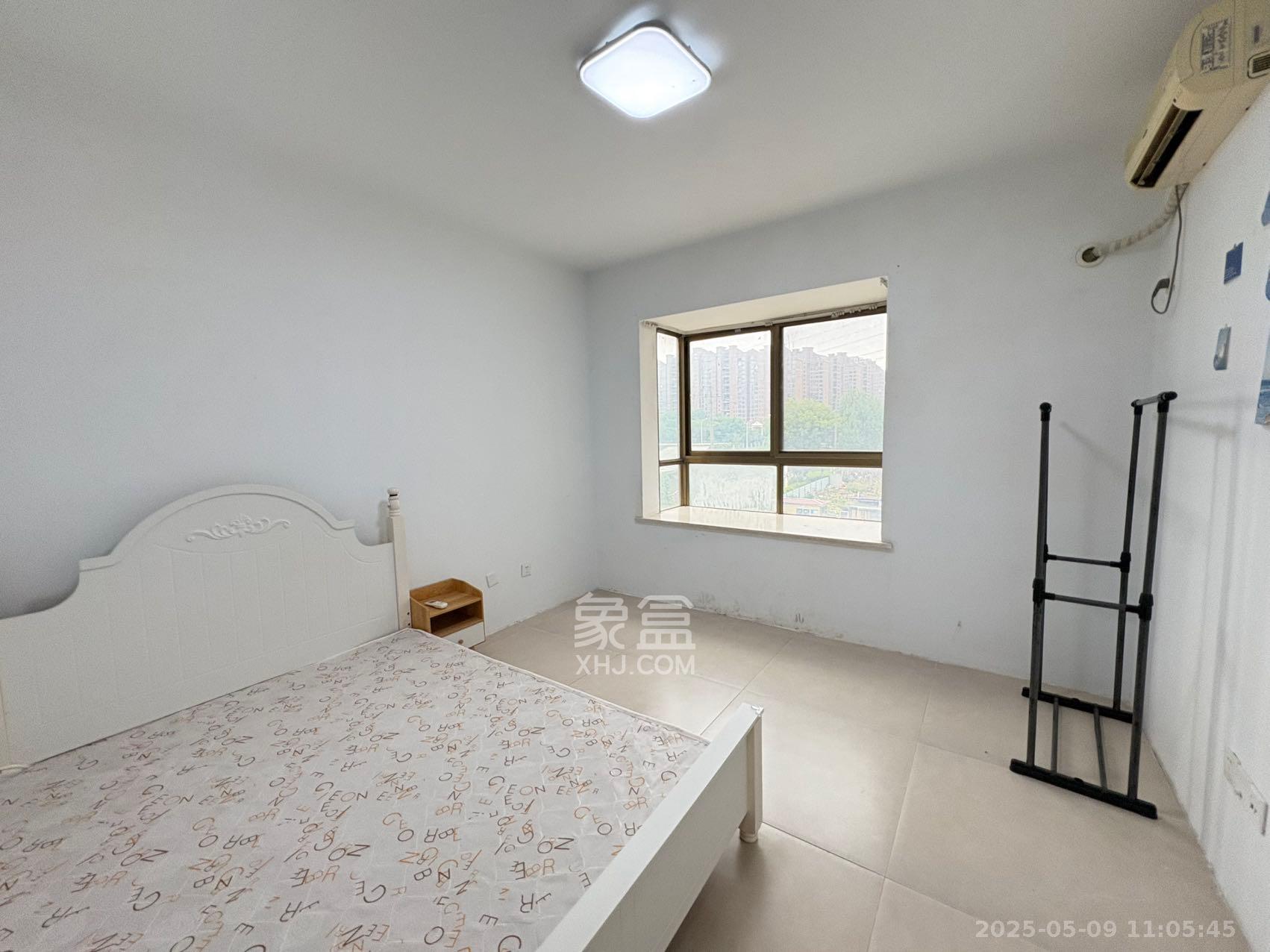 中天瑞景  2室1厅1卫    2000.0元/月 中天瑞景  2室1厅1卫    2000.0元/月室内图1