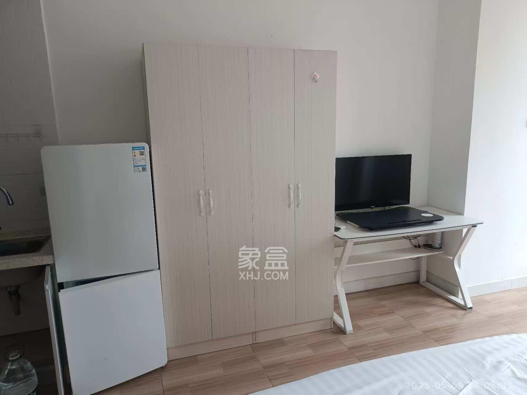 明大佳园 1室1厅1卫 1600.0元/月 明大佳园 1室1厅1卫 1600.0元/月室内图